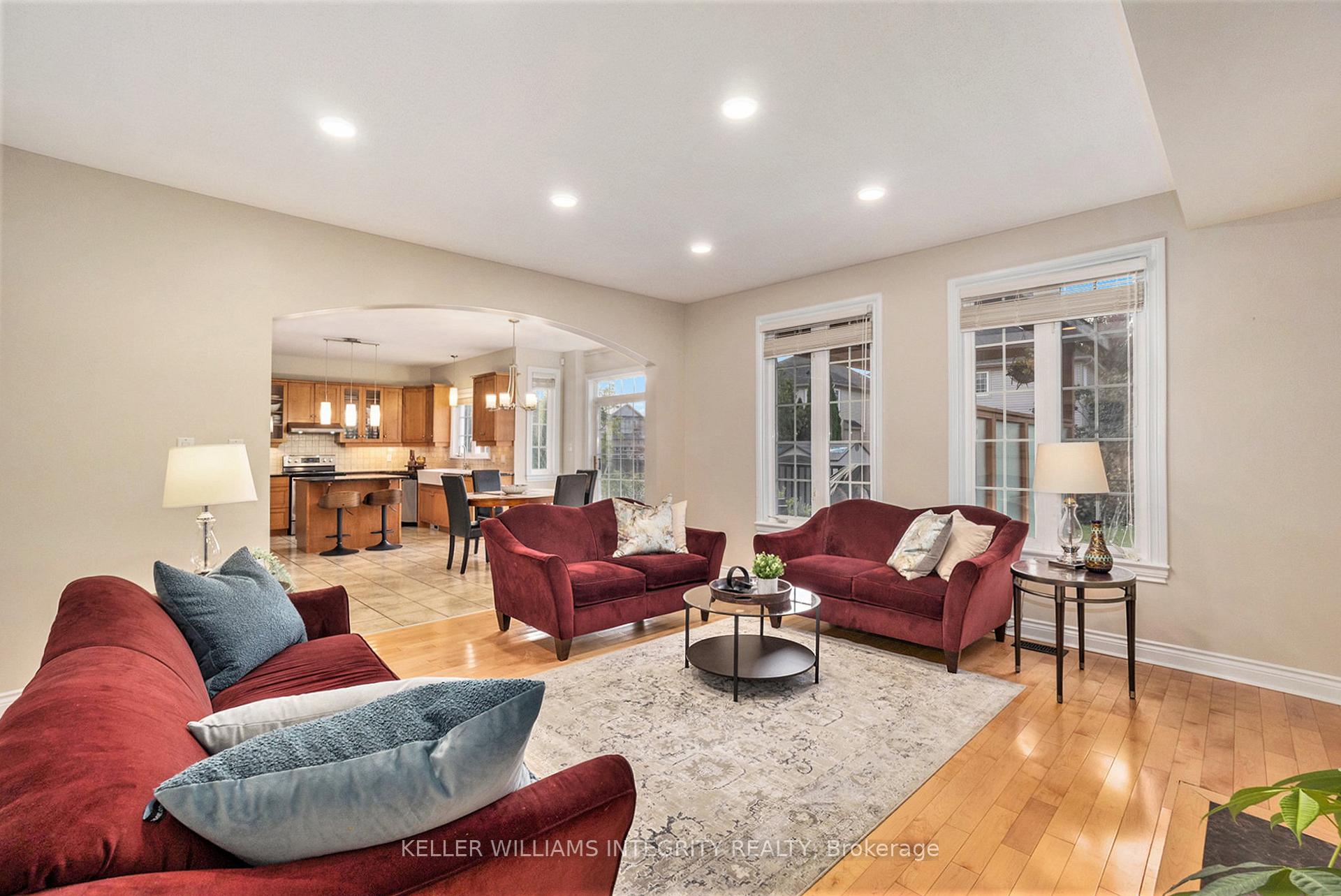 Photo 11 of 346 Blackleaf Drive, Ottawa, Barrhaven - Stonebridge — HOMEH