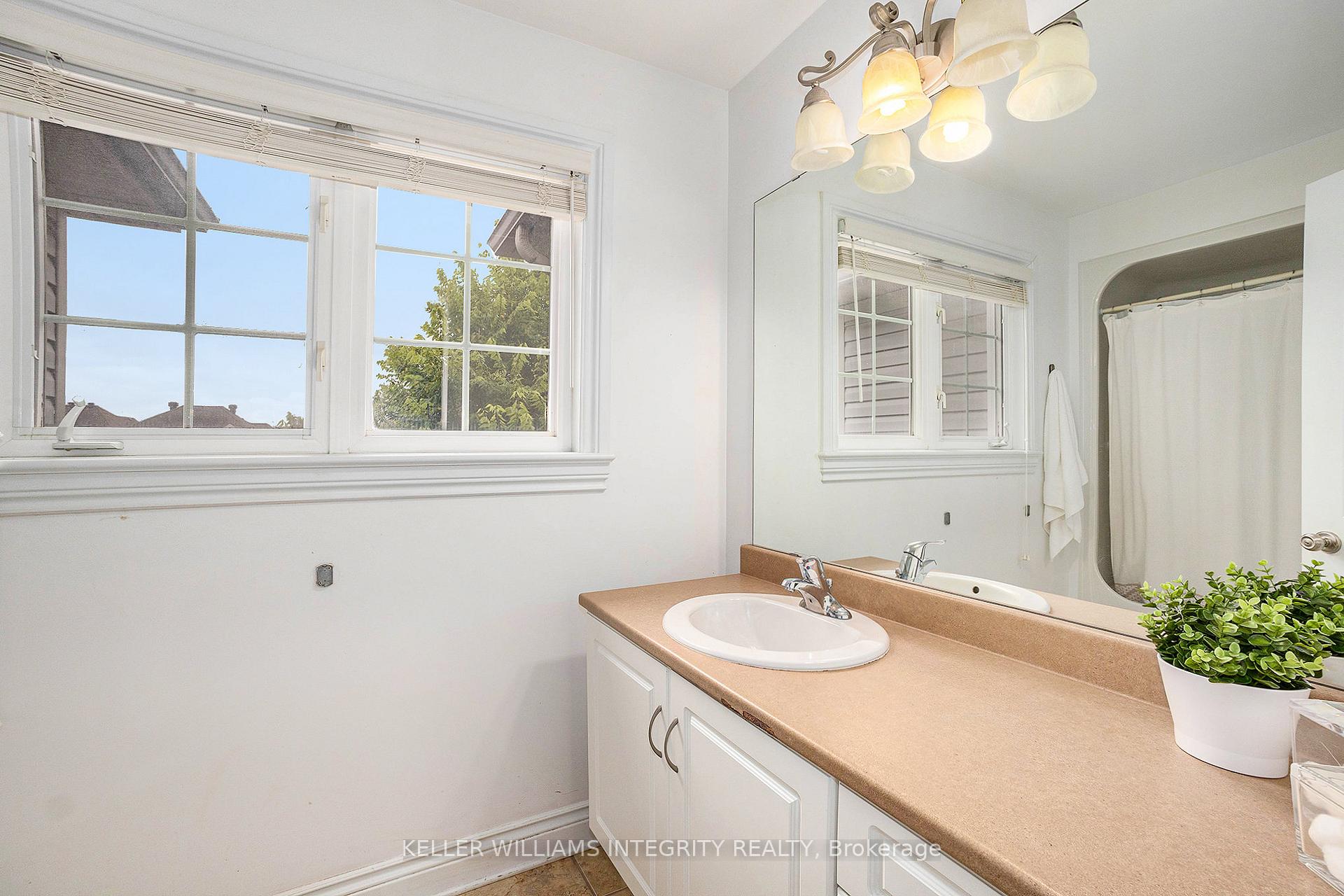 Photo 16 of 346 Blackleaf Drive, Ottawa, Barrhaven - Stonebridge — HOMEH