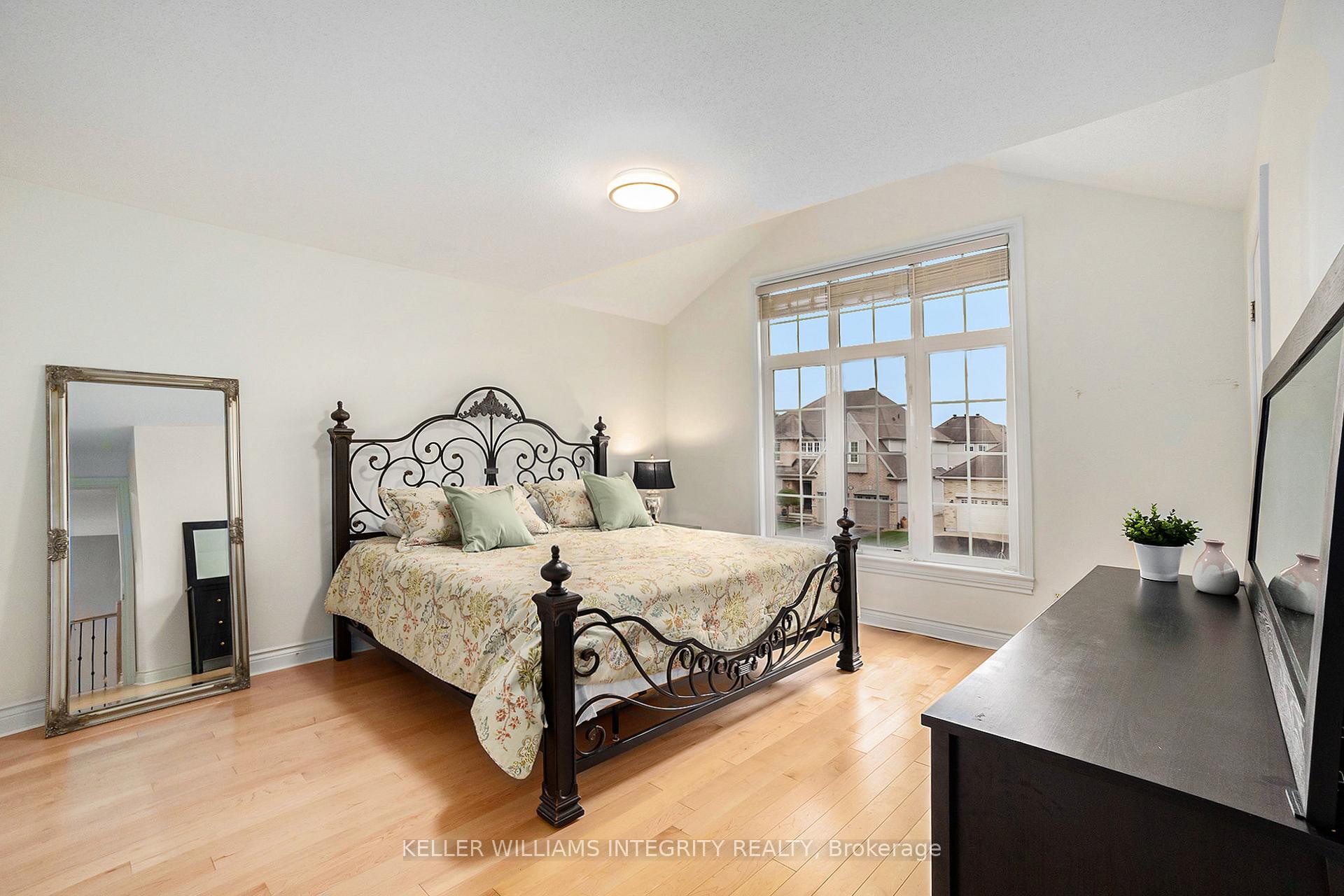 Photo 23 of 346 Blackleaf Drive, Ottawa, Barrhaven - Stonebridge — HOMEH