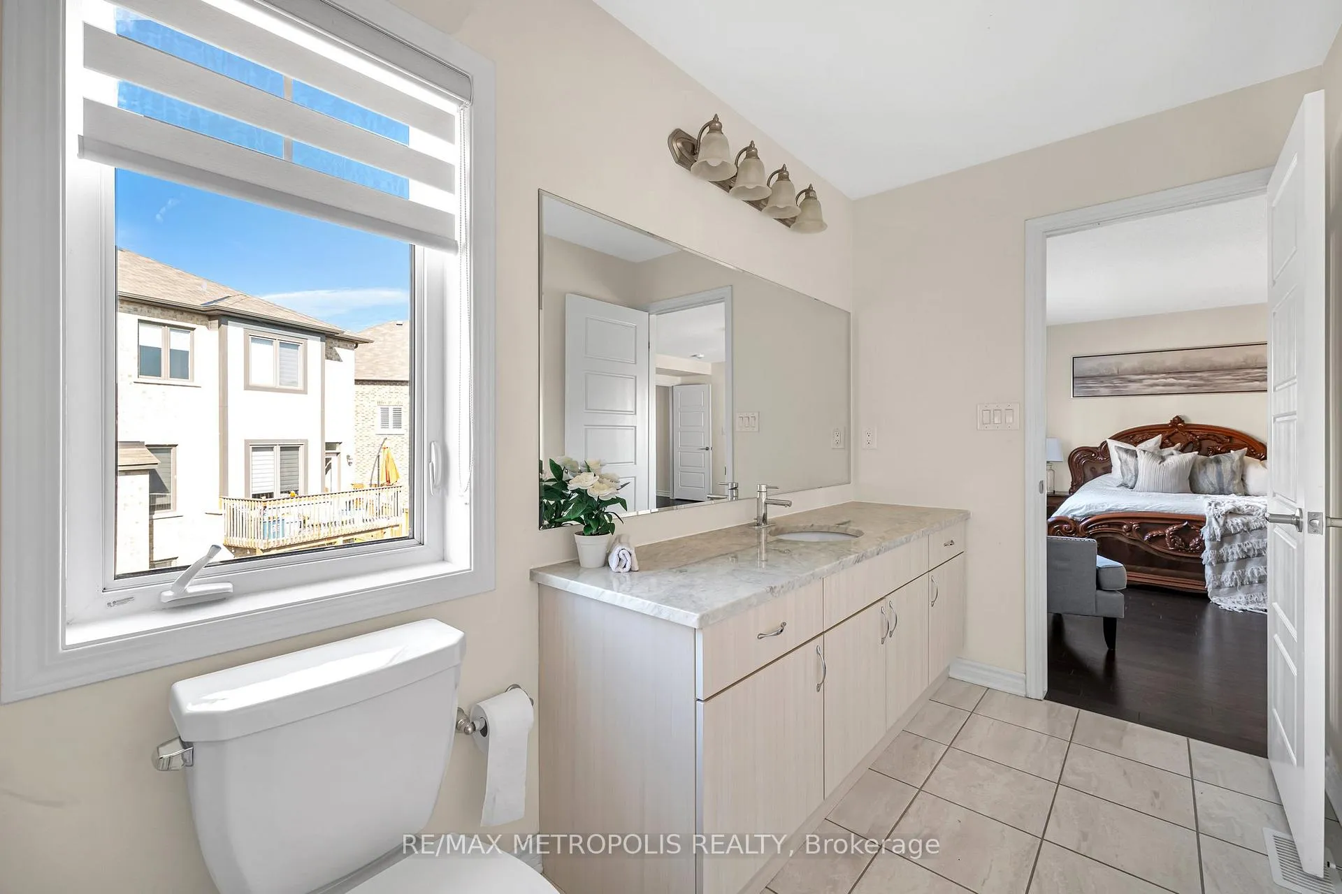 Photo 14 of 55 Westfield Drive, Whitby, Rural Whitby — HOMEH