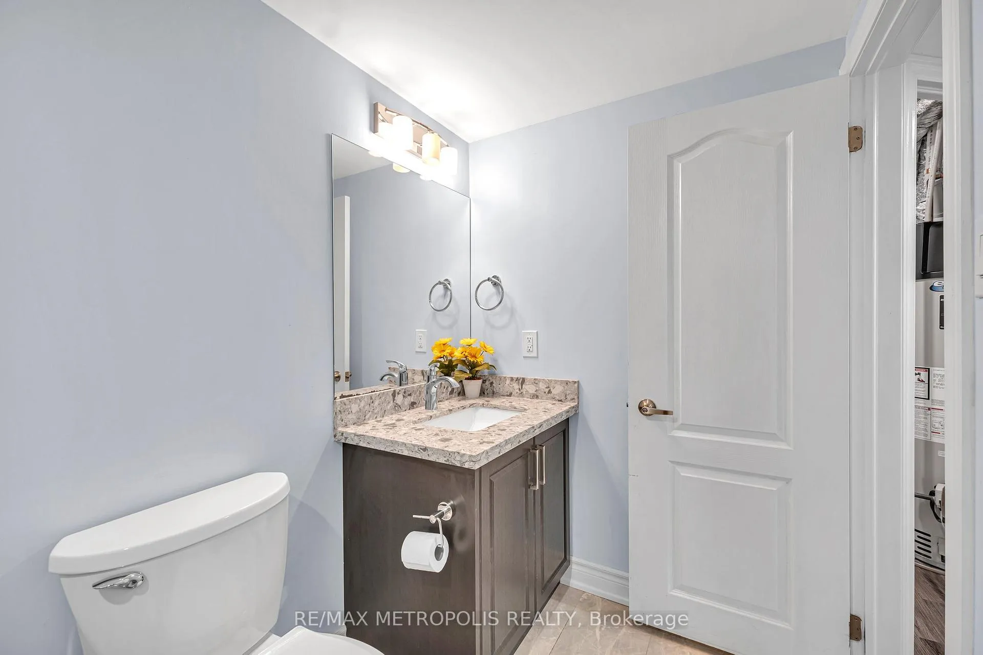 Photo 34 of 55 Westfield Drive, Whitby, Rural Whitby — HOMEH