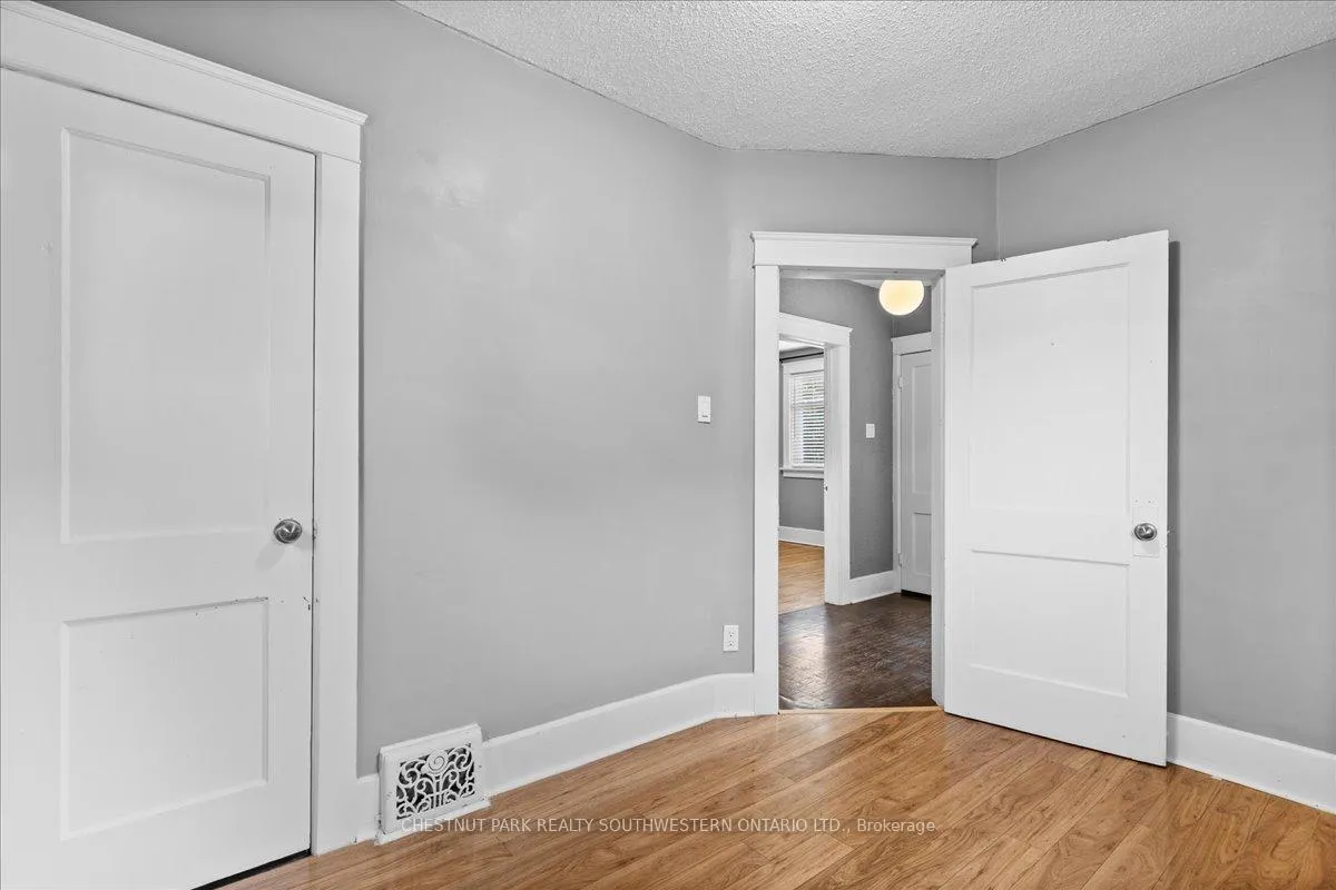 Photo 26 of 12 Onward Avenue, Kitchener, King East — HOMEH