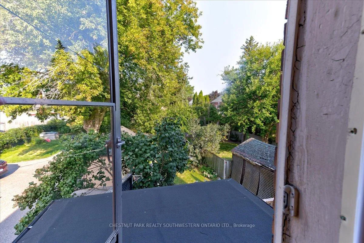 Photo 35 of 12 Onward Avenue, Kitchener, King East — HOMEH