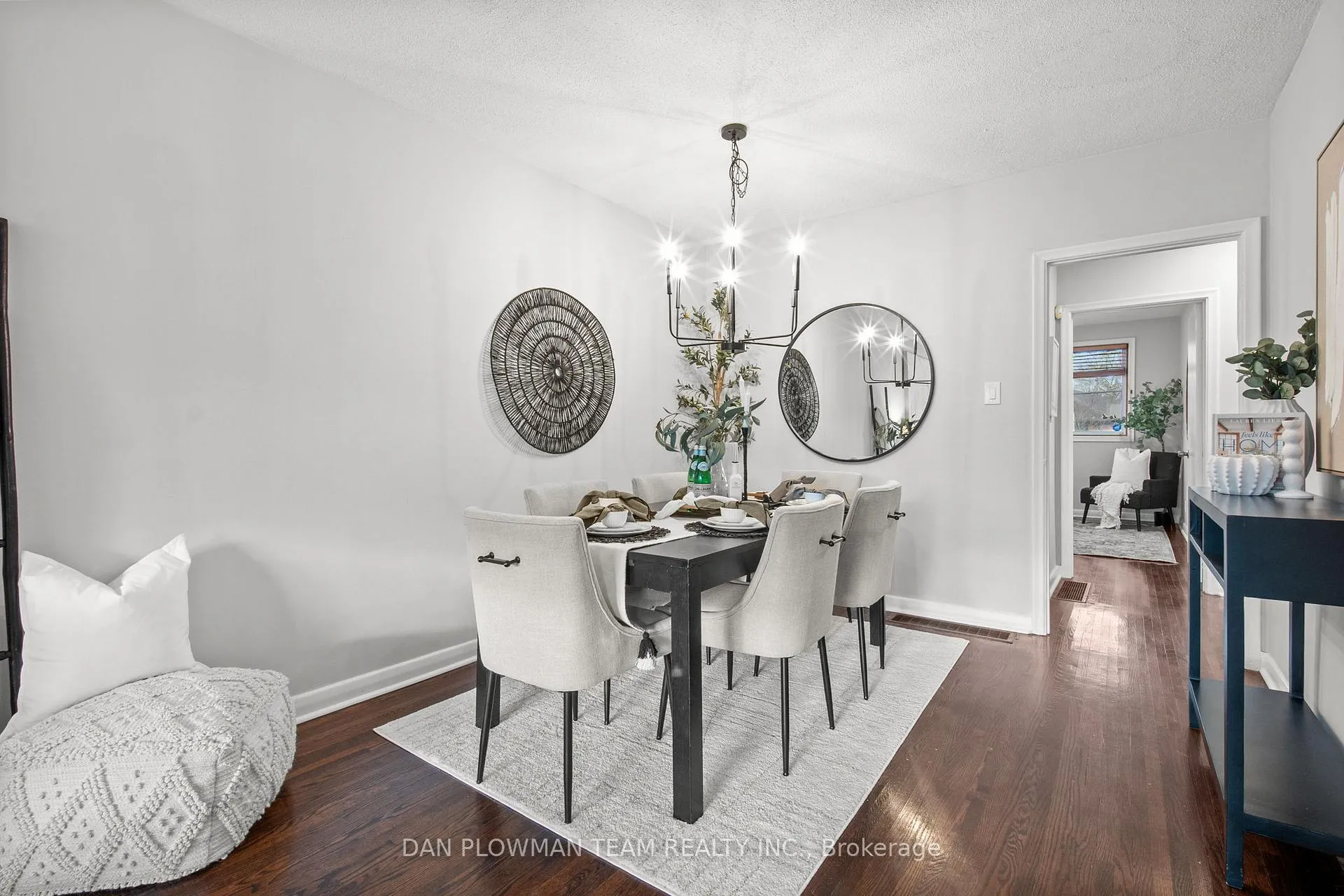 Photo 8 of 90 Hurley Road, Ajax, South East — HOMEH