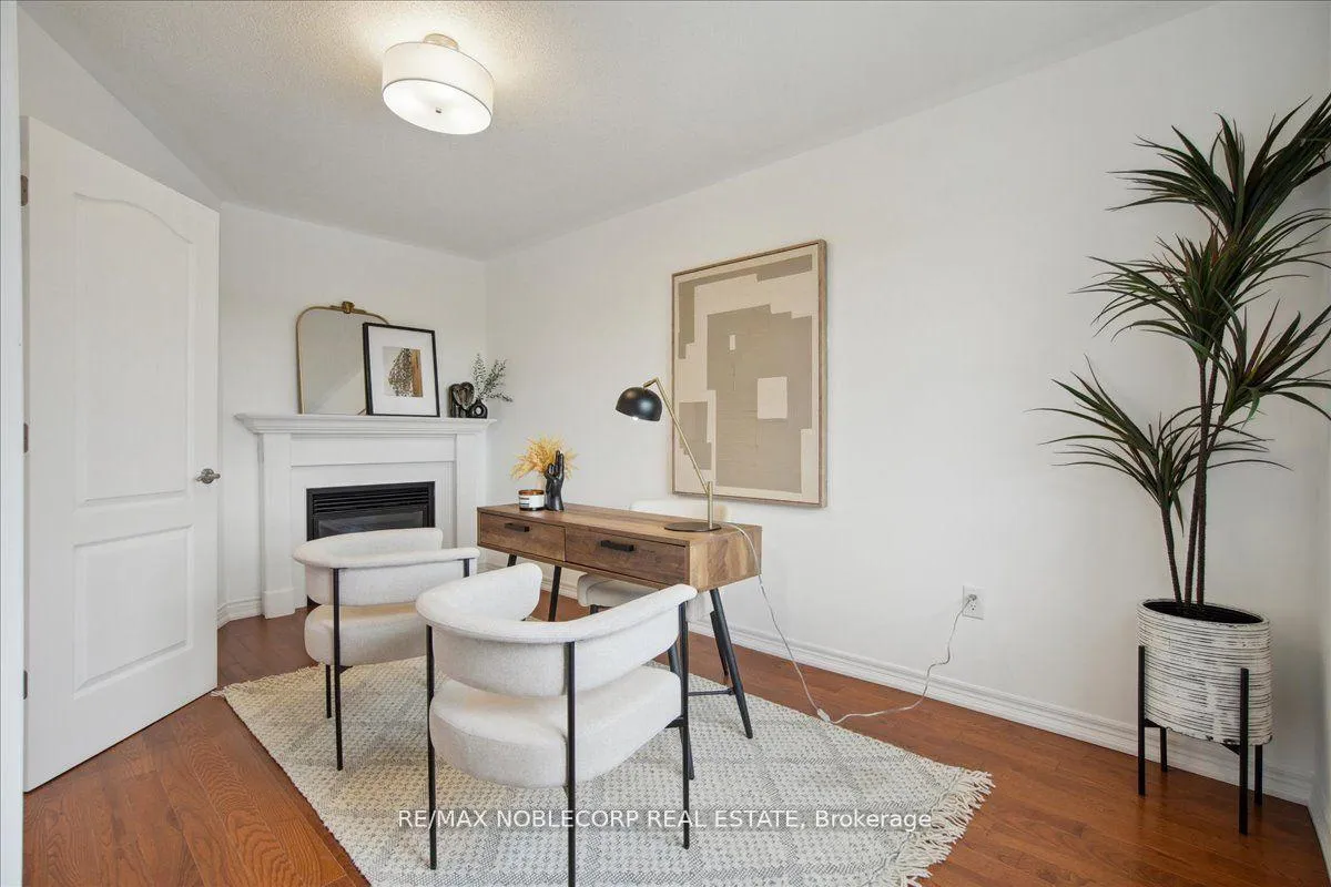Photo 23 of 41 Robert Osprey Drive, Markham, Cathedraltown — HOMEH