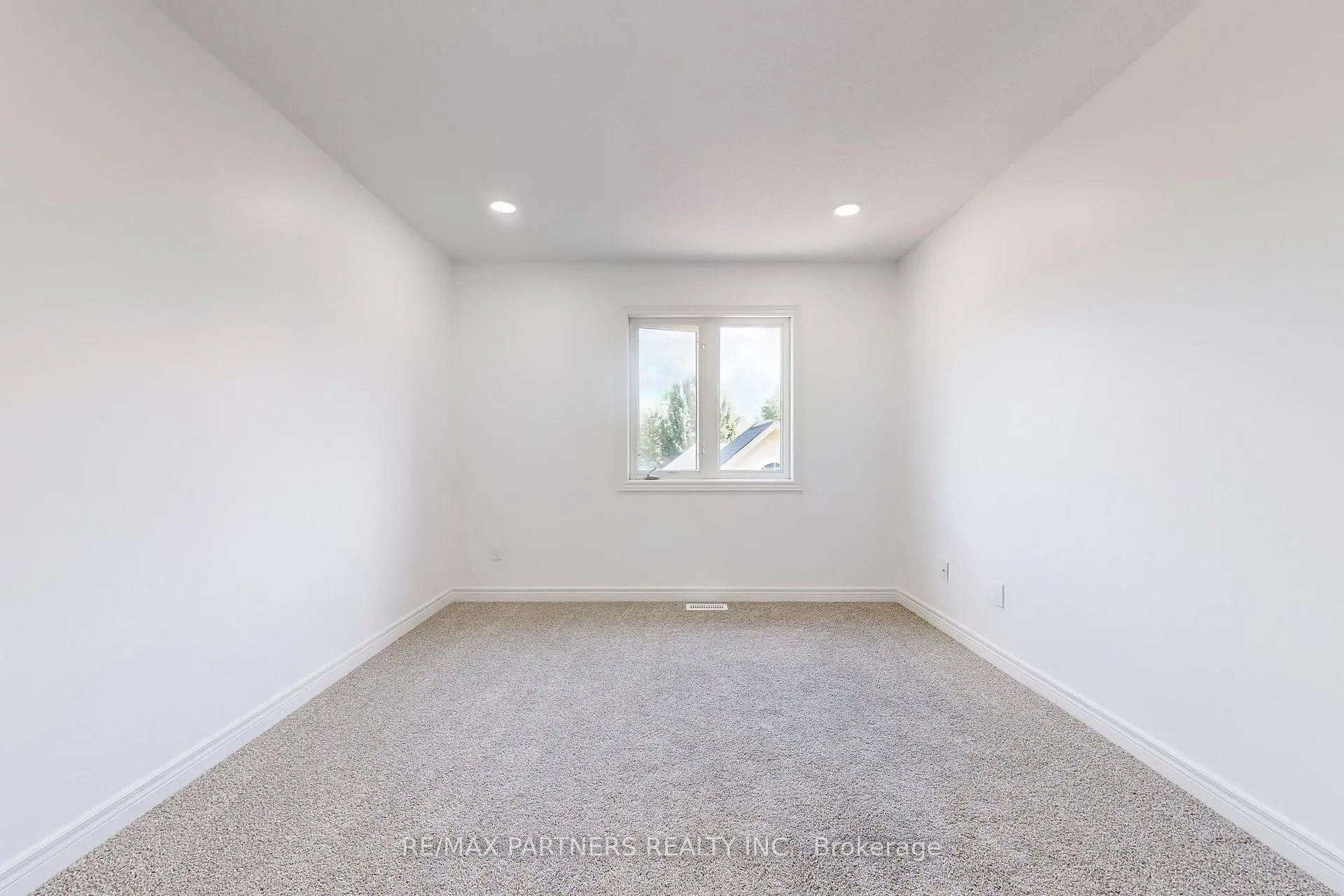 Photo 24 of 67 Irish Rose Drive, Markham, Berczy — HOMEH