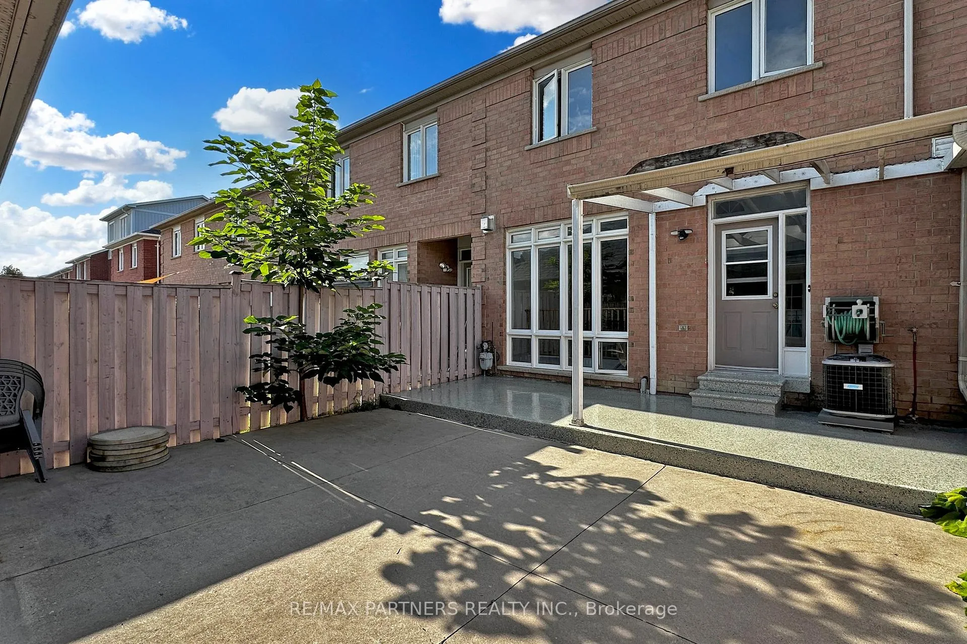Photo 35 of 67 Irish Rose Drive, Markham, Berczy — HOMEH