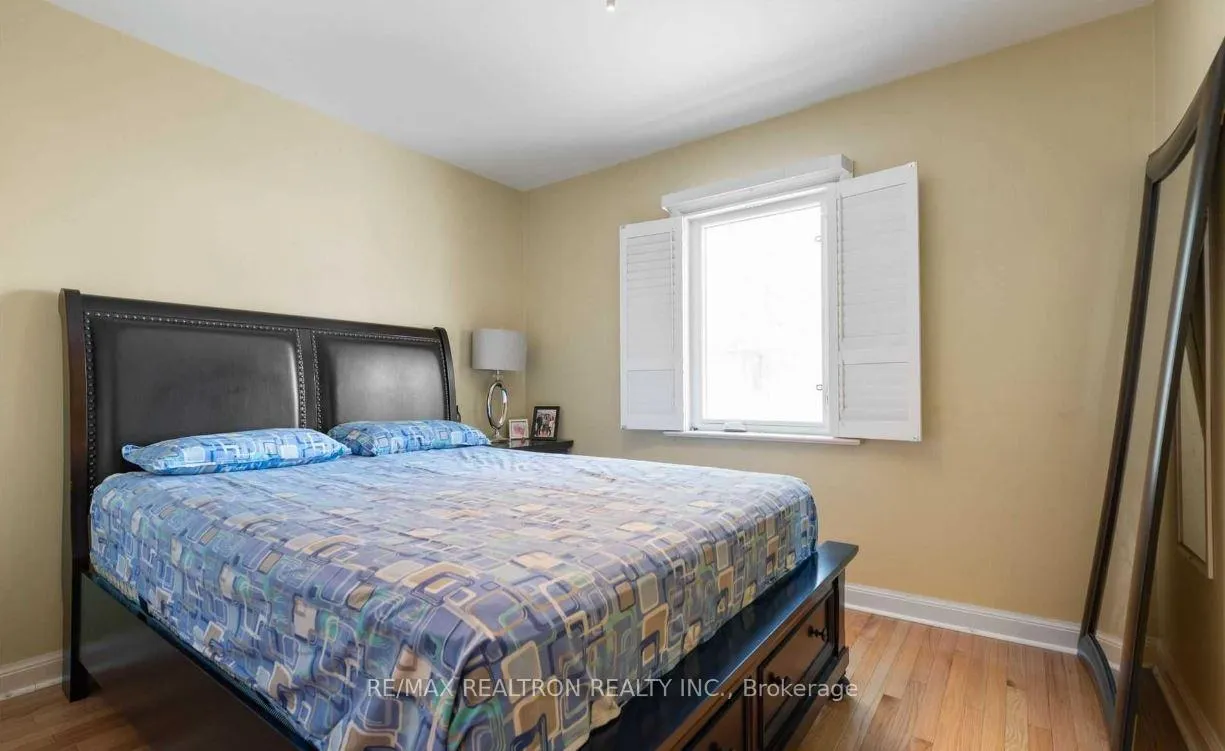 Photo 10 of 473 Vaughan Road E, Toronto, Oakwood Village — HOMEH