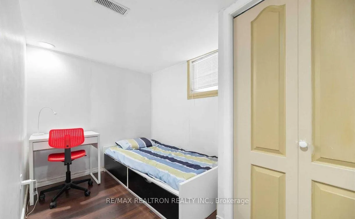 Photo 15 of 473 Vaughan Road E, Toronto, Oakwood Village — HOMEH