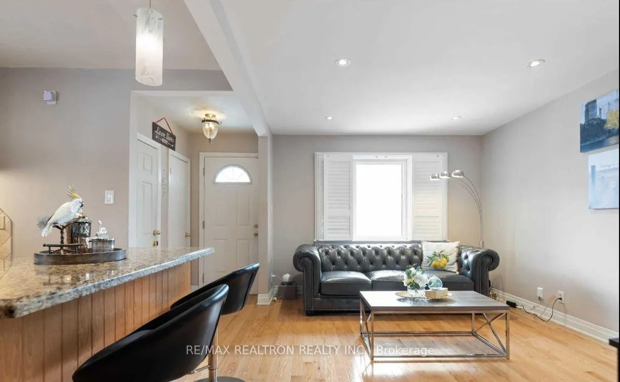 Photo 17 of 473 Vaughan Road E, Toronto, Oakwood Village — HOMEH