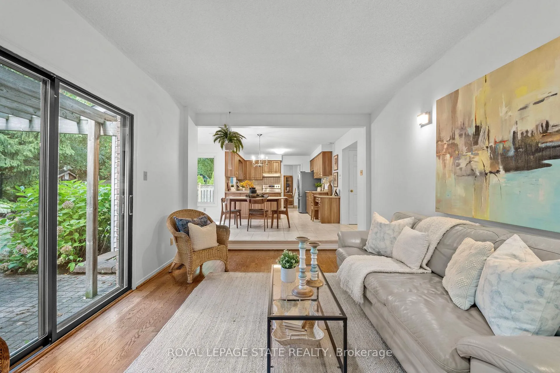 Photo 11 of 125 Chatterson Drive, Hamilton, Ancaster — HOMEH
