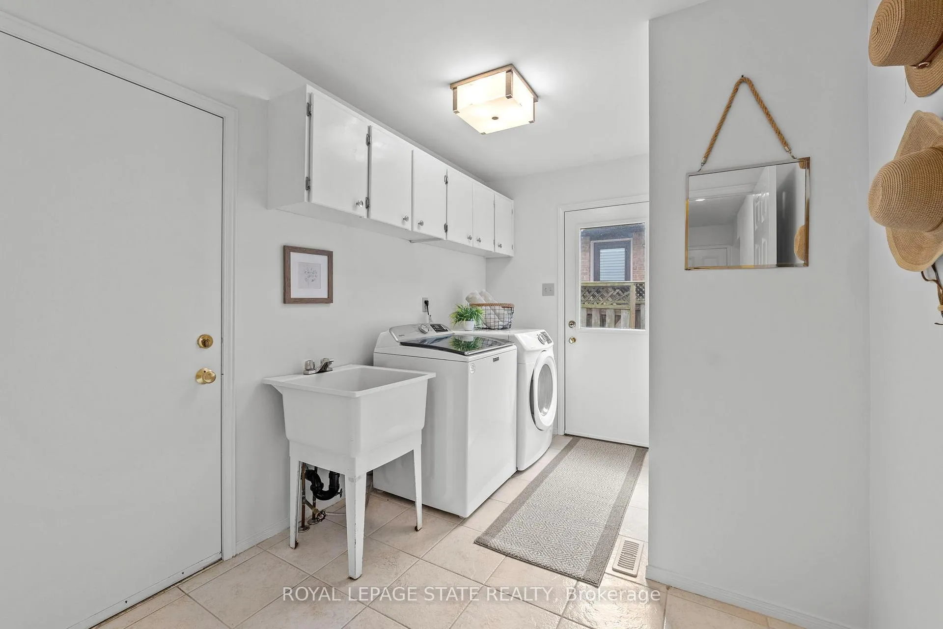 Photo 15 of 125 Chatterson Drive, Hamilton, Ancaster — HOMEH