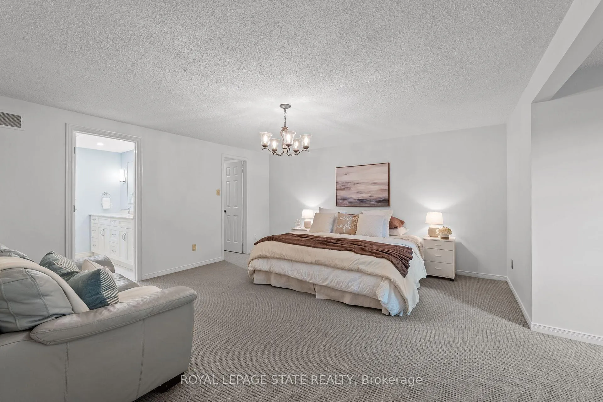 Photo 19 of 125 Chatterson Drive, Hamilton, Ancaster — HOMEH