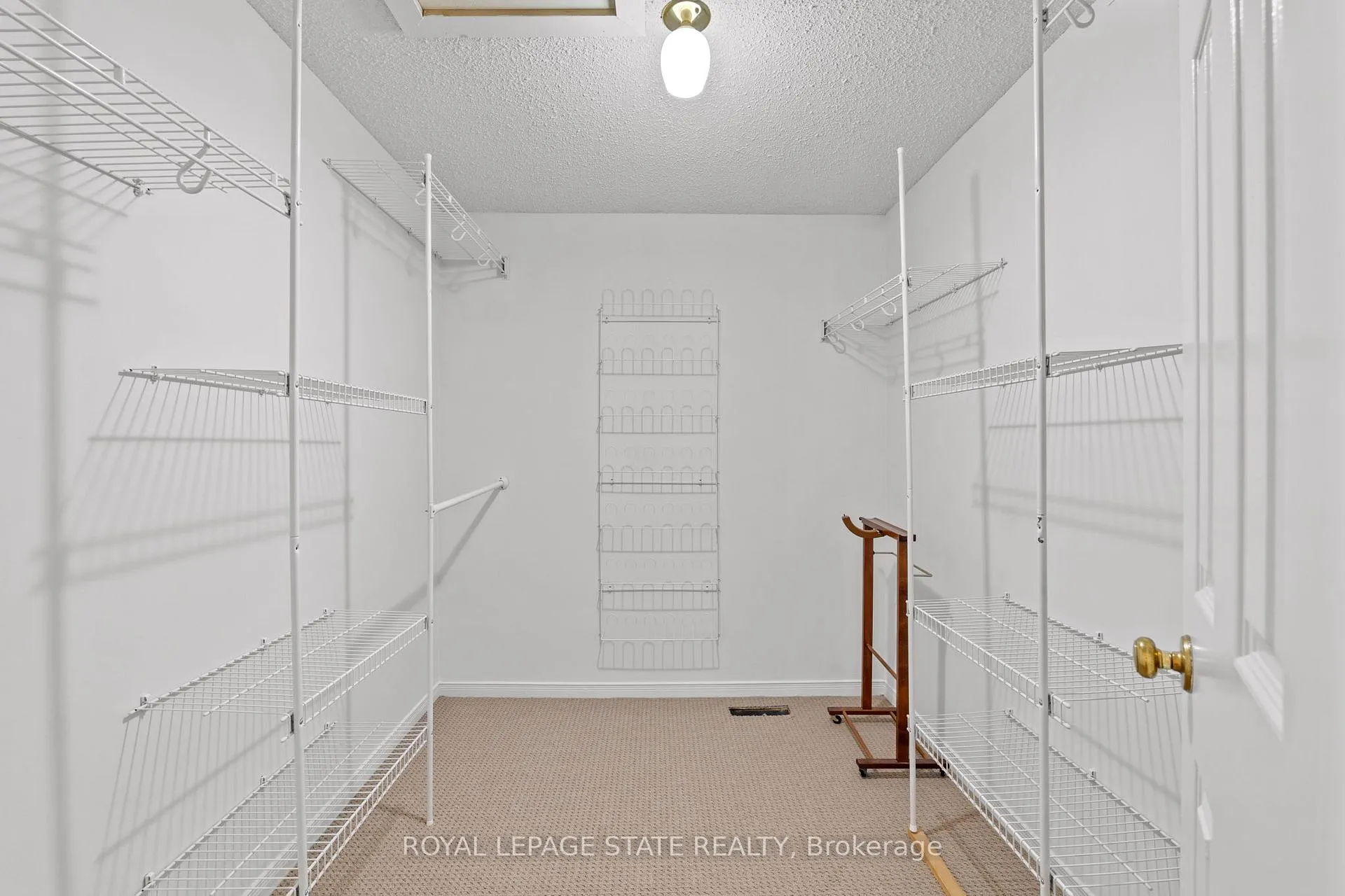 Photo 22 of 125 Chatterson Drive, Hamilton, Ancaster — HOMEH