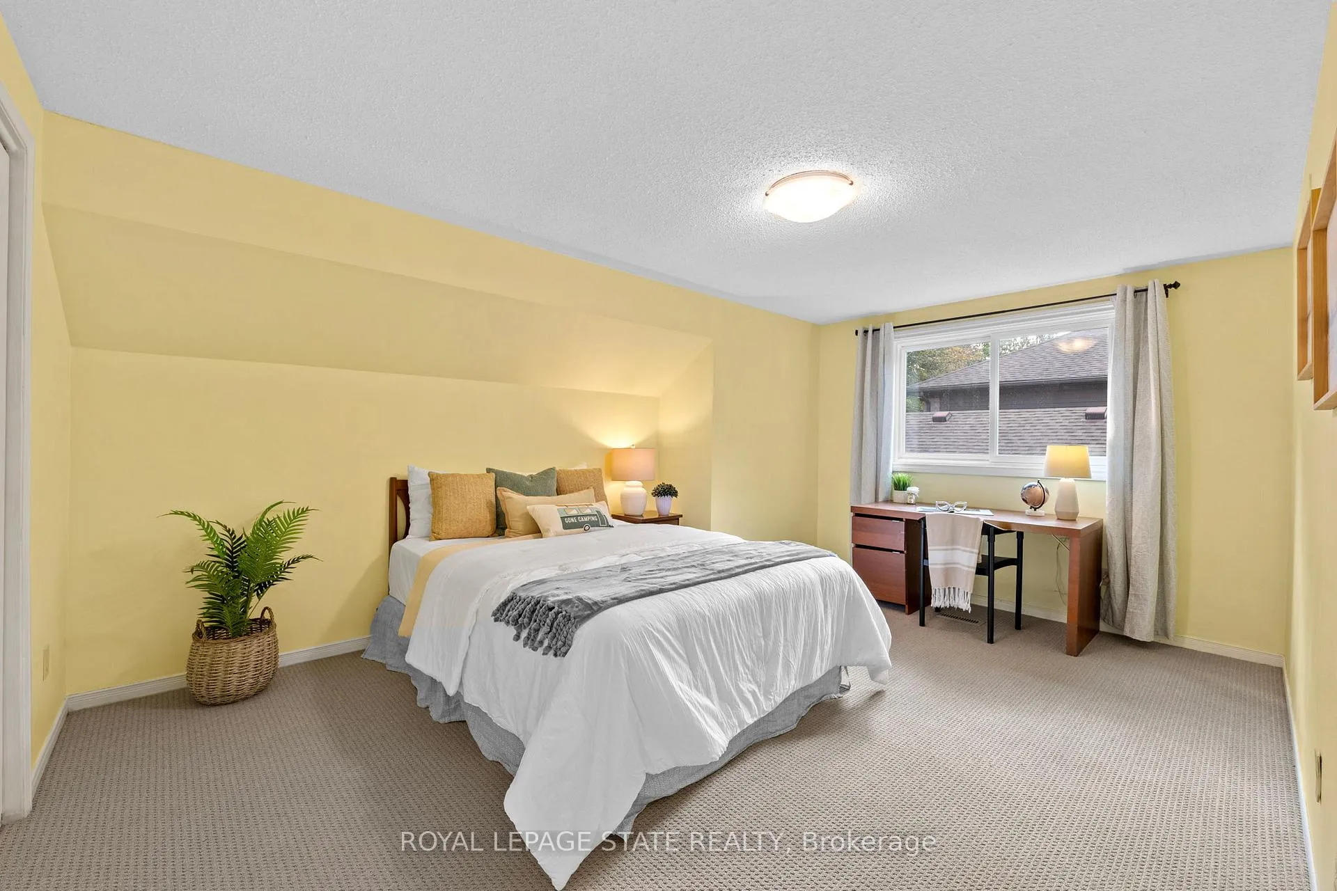 Photo 26 of 125 Chatterson Drive, Hamilton, Ancaster — HOMEH