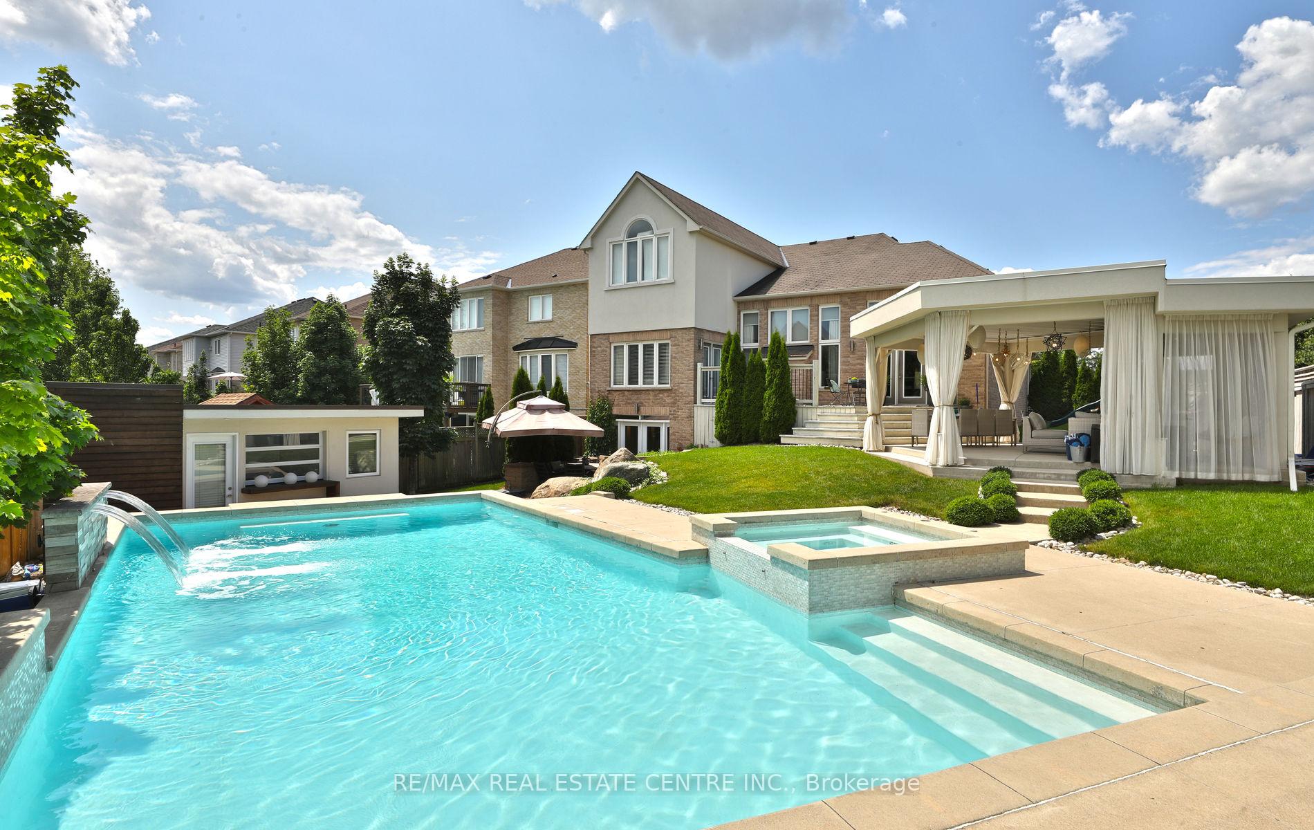 Photo 28 of 4210 Sarazen Drive, Burlington, Rose — HOMEH