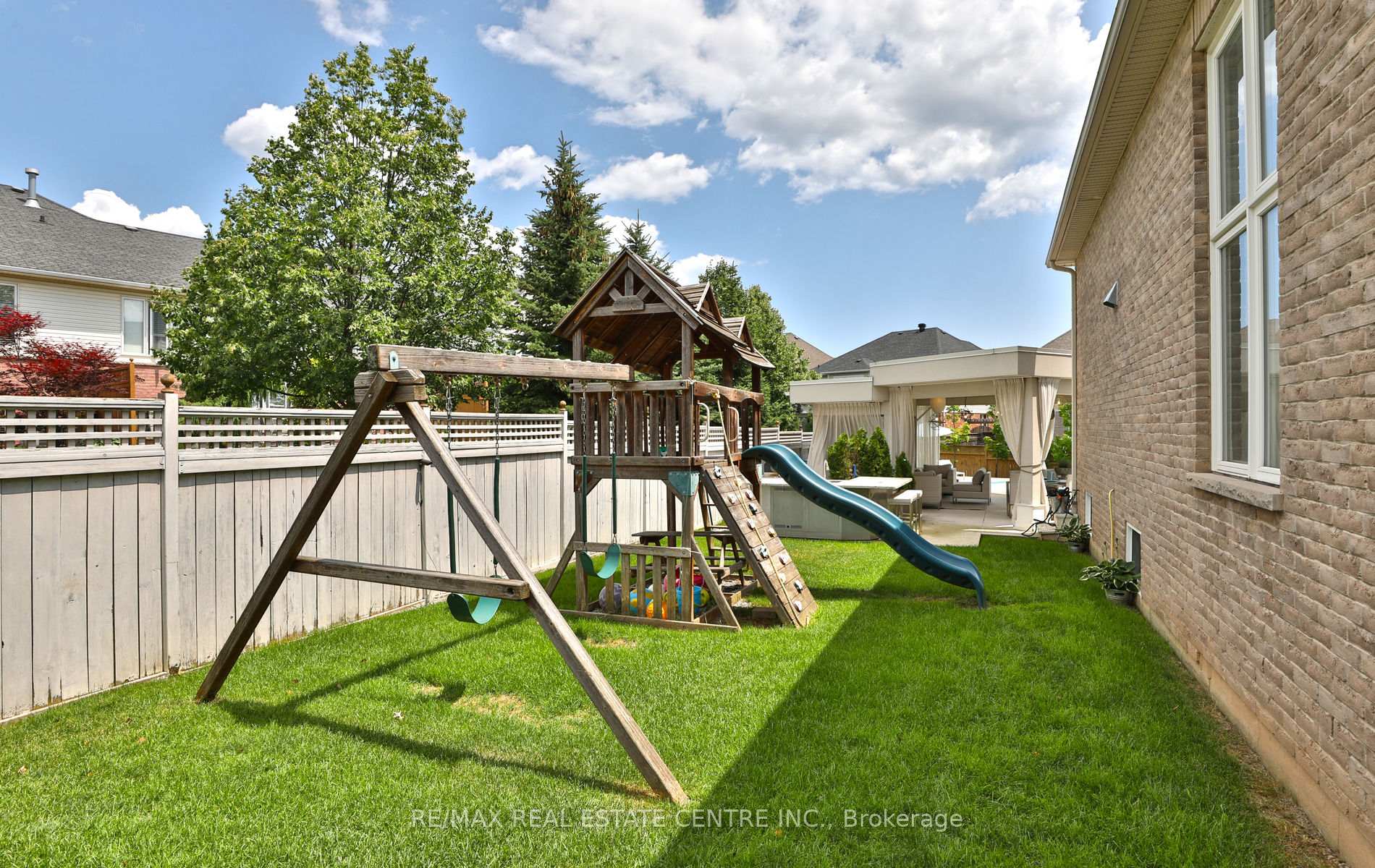 Photo 35 of 4210 Sarazen Drive, Burlington, Rose — HOMEH
