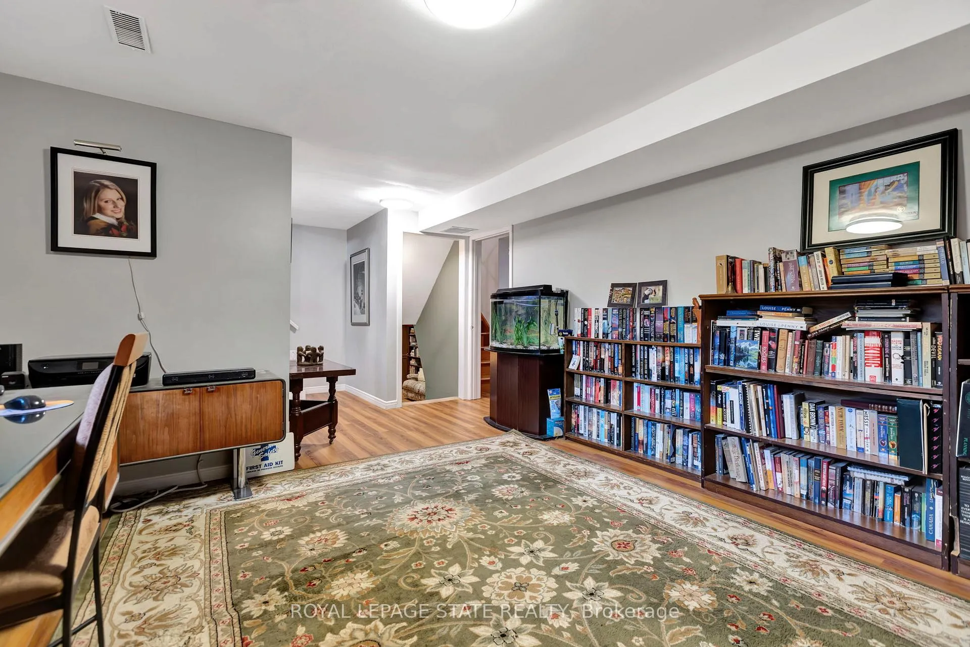 Photo 23 of 65 Maple Drive, Hamilton, Stoney Creek — HOMEH
