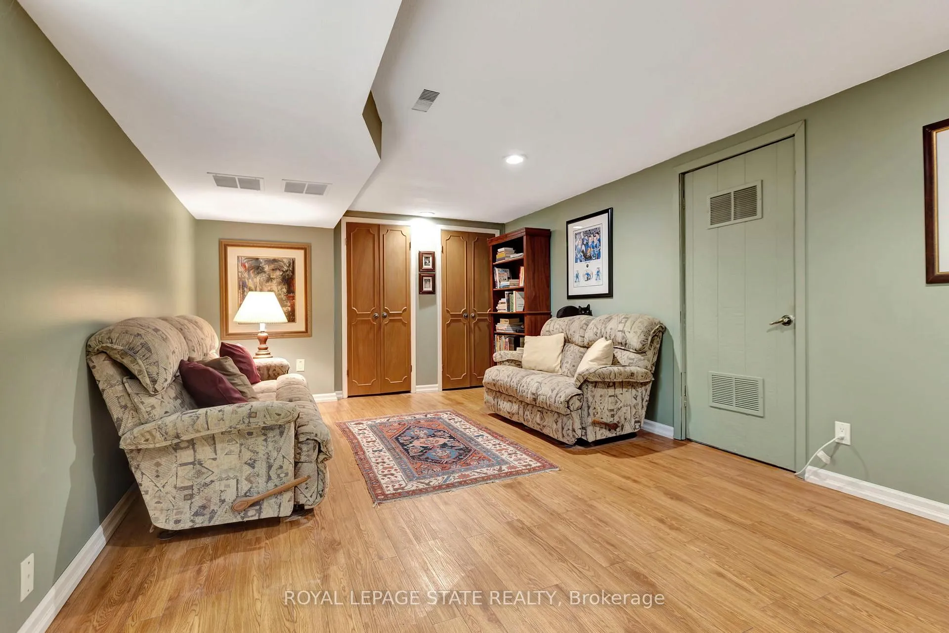 Photo 25 of 65 Maple Drive, Hamilton, Stoney Creek — HOMEH