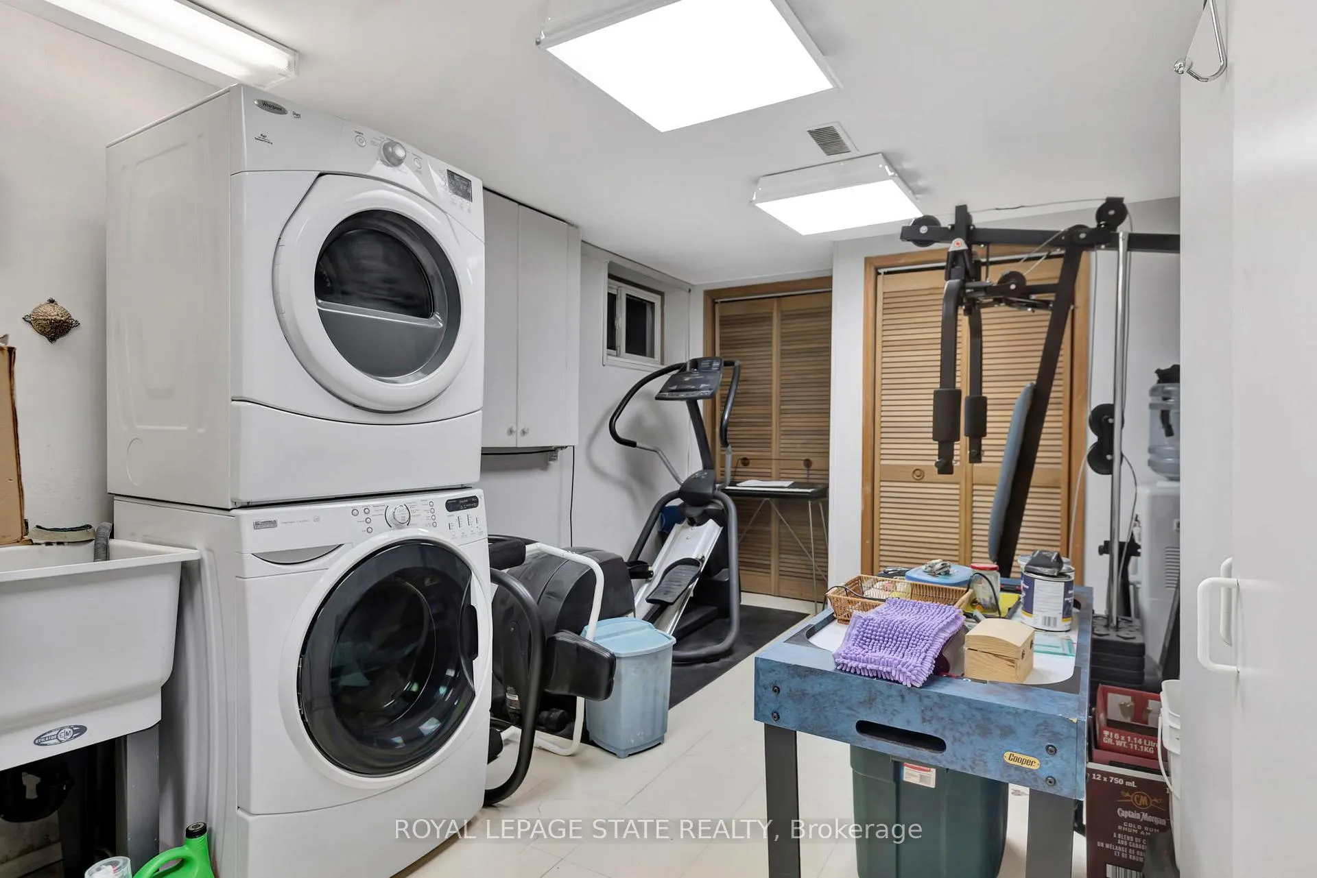 Photo 27 of 65 Maple Drive, Hamilton, Stoney Creek — HOMEH