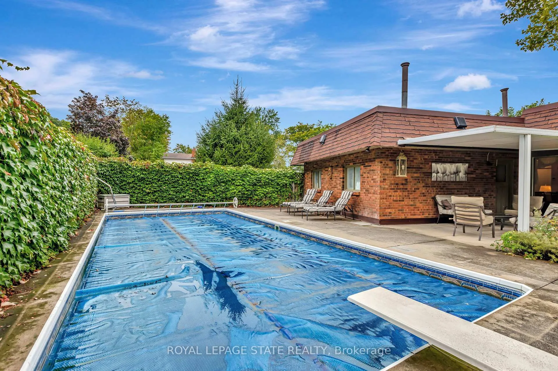 Photo 31 of 65 Maple Drive, Hamilton, Stoney Creek — HOMEH