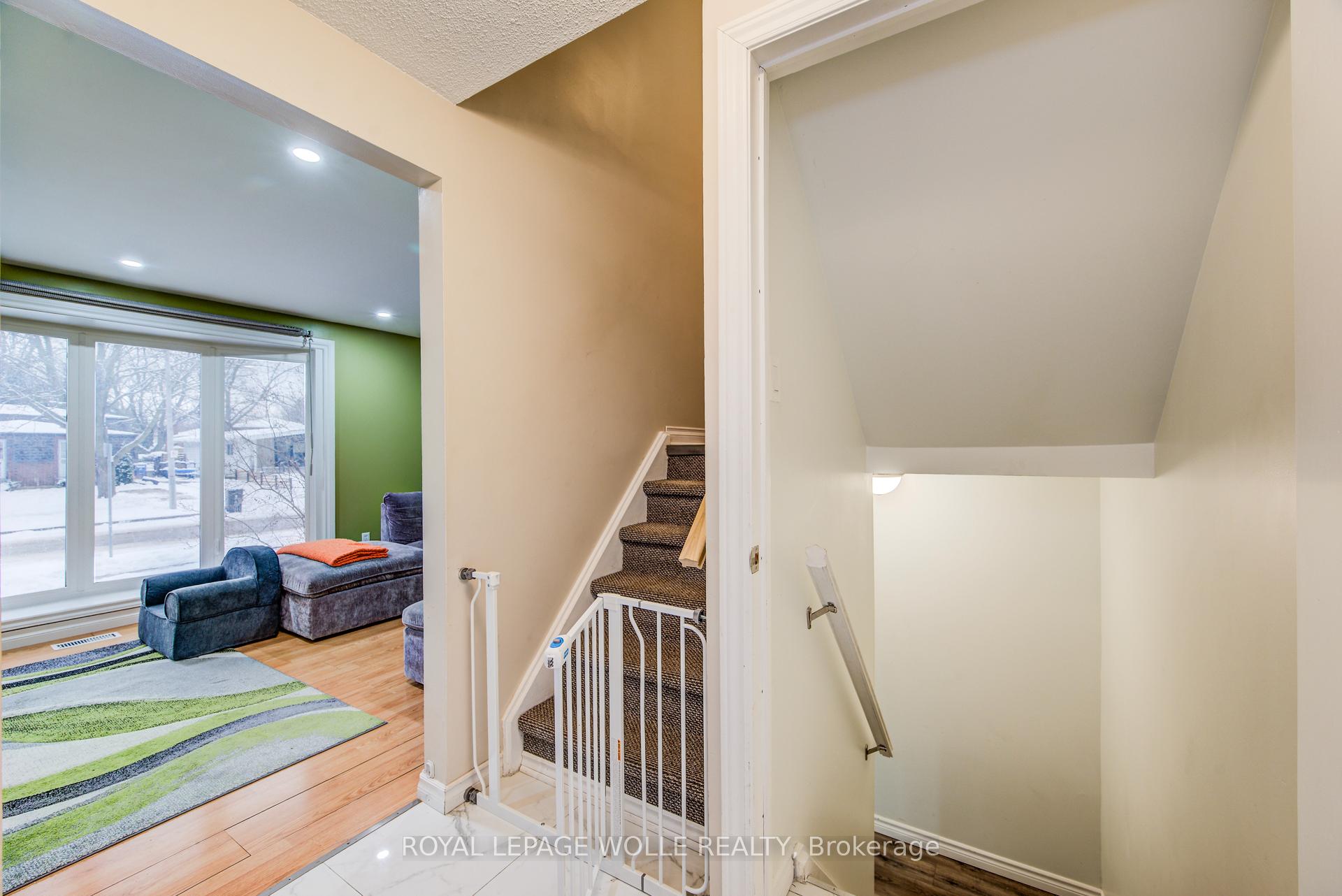 Photo 6 of 67 Burns Drive, Guelph, Riverside Park — HOMEH