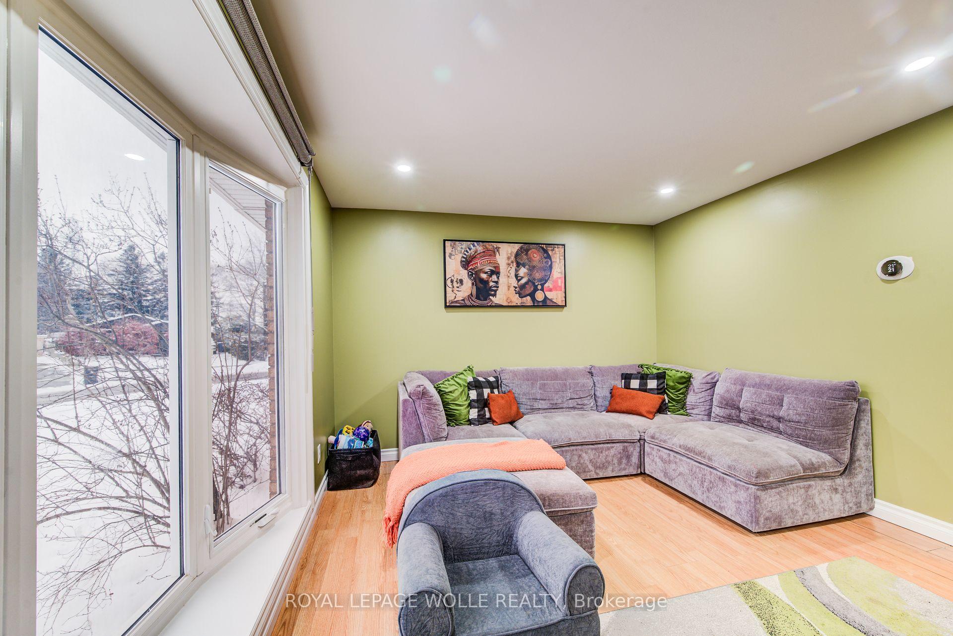 Photo 9 of 67 Burns Drive, Guelph, Riverside Park — HOMEH