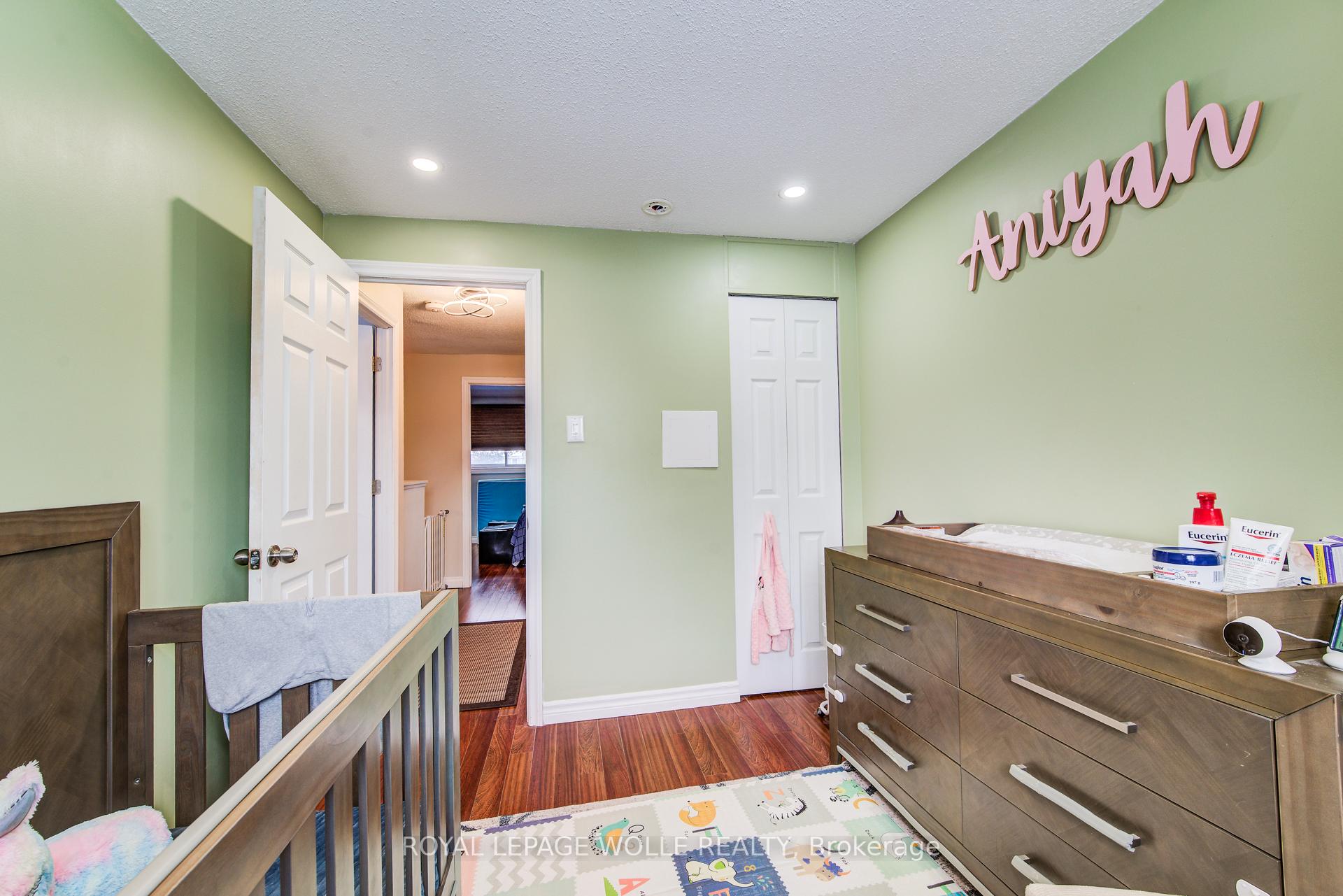 Photo 25 of 67 Burns Drive, Guelph, Riverside Park — HOMEH
