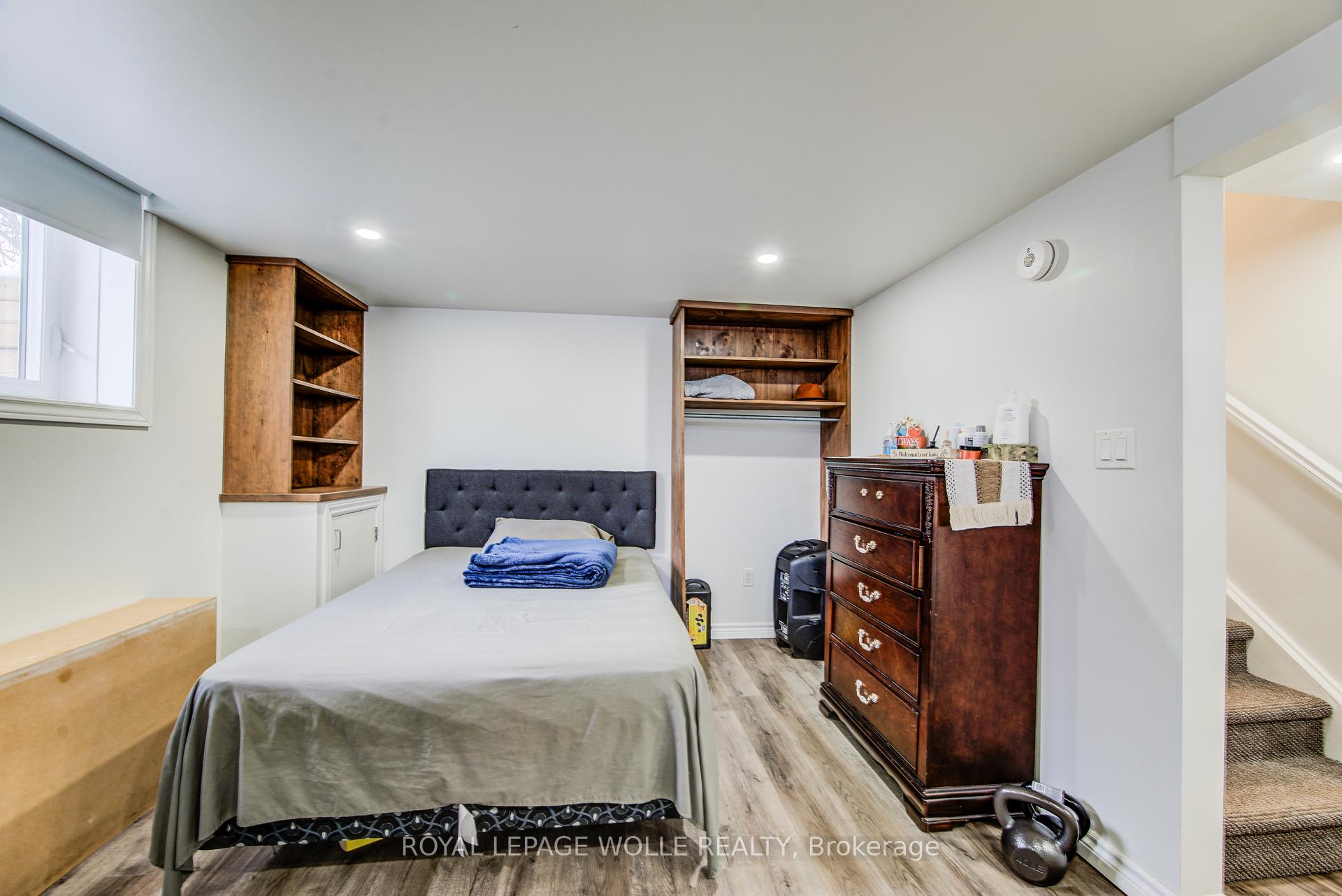 Photo 32 of 67 Burns Drive, Guelph, Riverside Park — HOMEH
