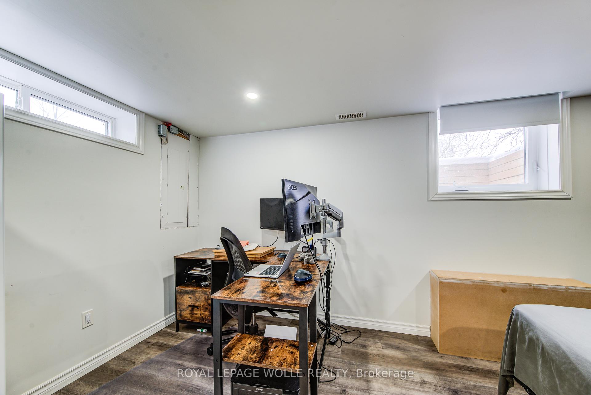Photo 34 of 67 Burns Drive, Guelph, Riverside Park — HOMEH