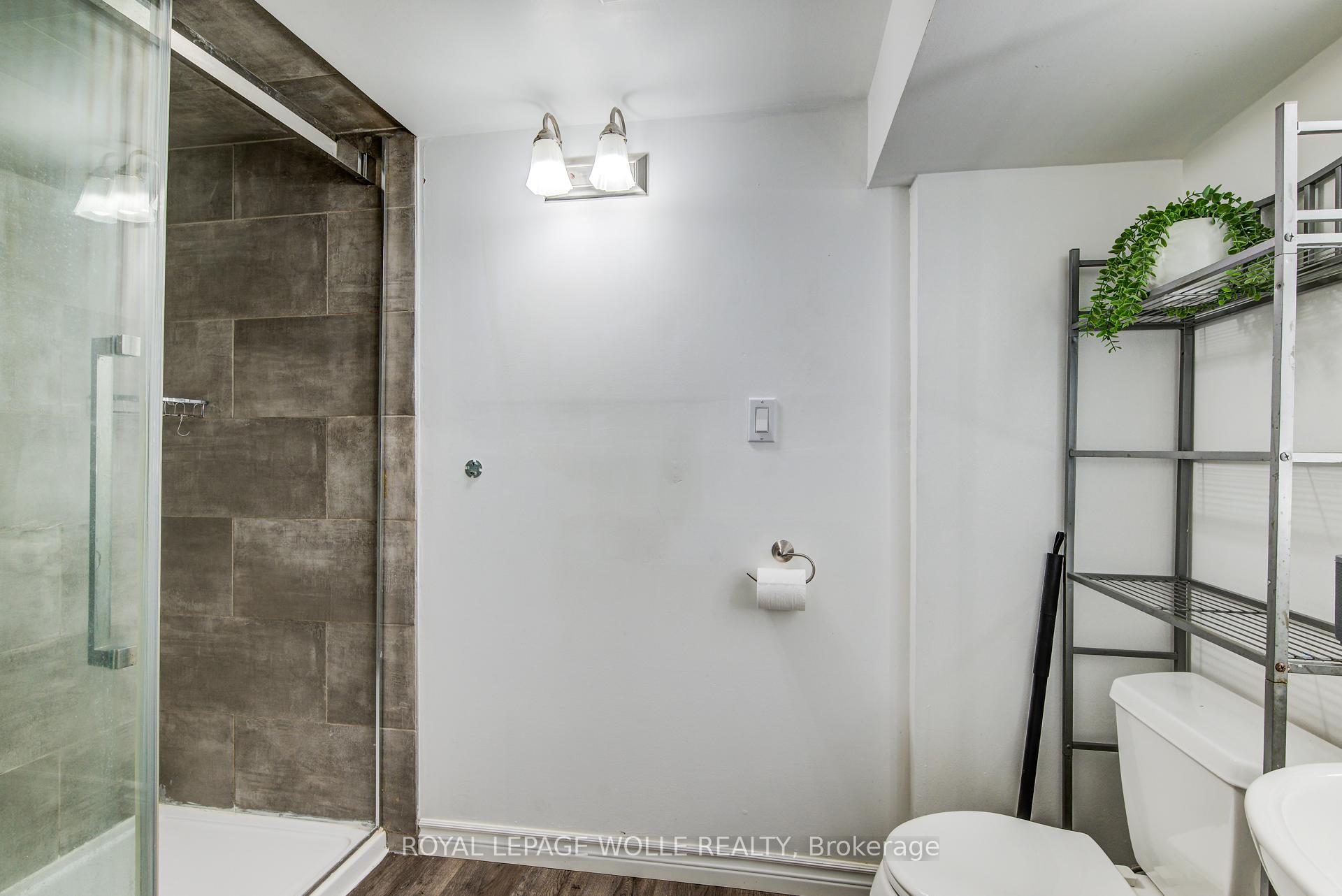 Photo 35 of 67 Burns Drive, Guelph, Riverside Park — HOMEH
