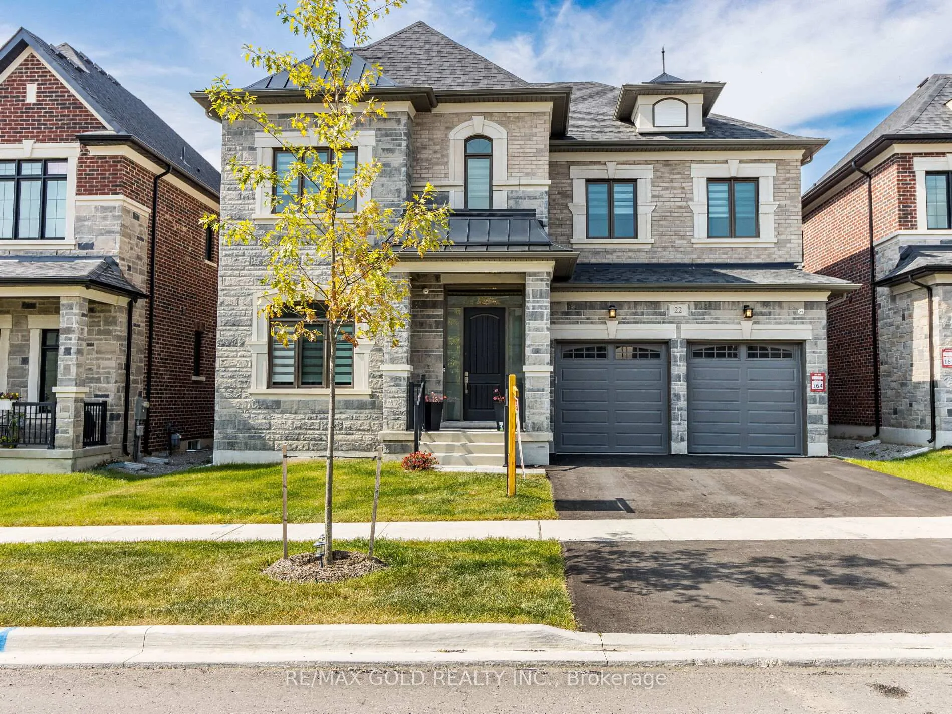 Photo 1 of 22 Ballantyne Boulevard, Vaughan, Vellore Village — HOMEH