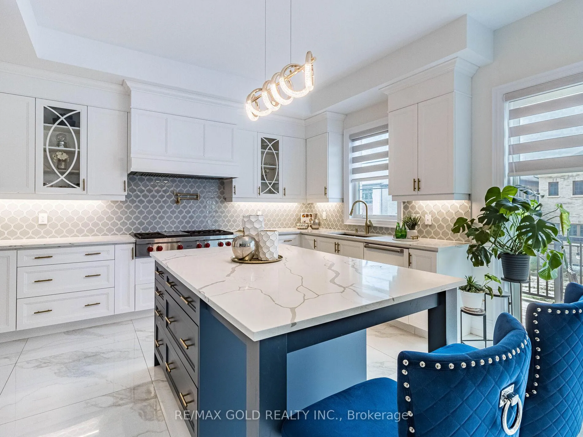Photo 11 of 22 Ballantyne Boulevard, Vaughan, Vellore Village — HOMEH