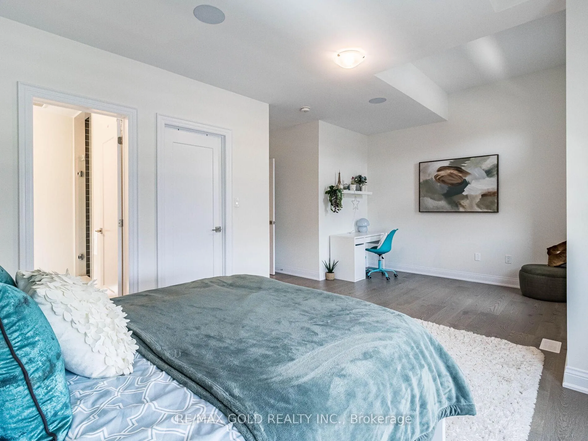 Photo 36 of 22 Ballantyne Boulevard, Vaughan, Vellore Village — HOMEH