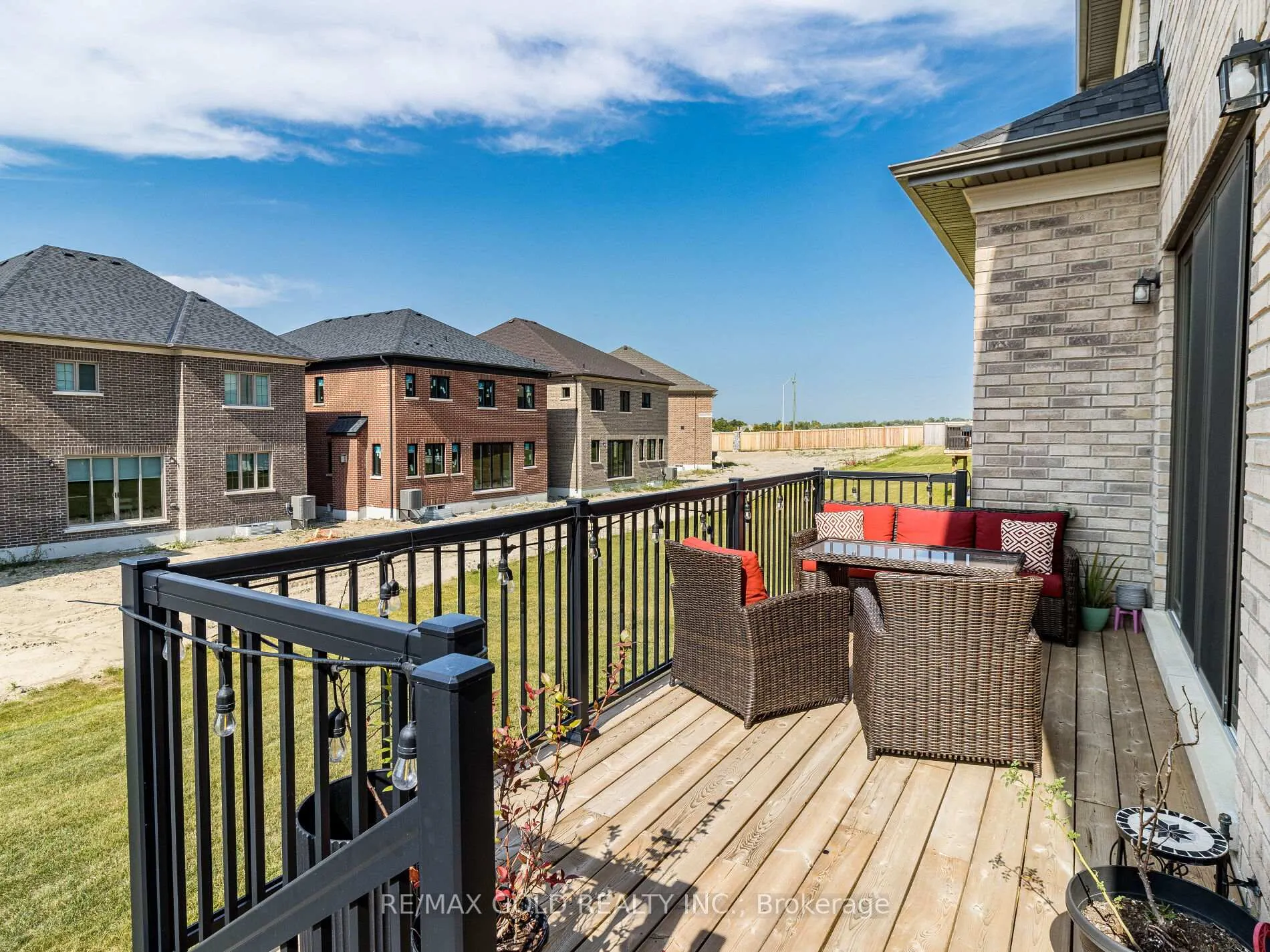 Photo 40 of 22 Ballantyne Boulevard, Vaughan, Vellore Village — HOMEH