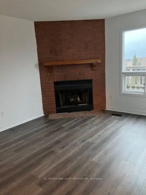 Photo 5 of 42 Coe Drive, Ajax, Central — HOMEH