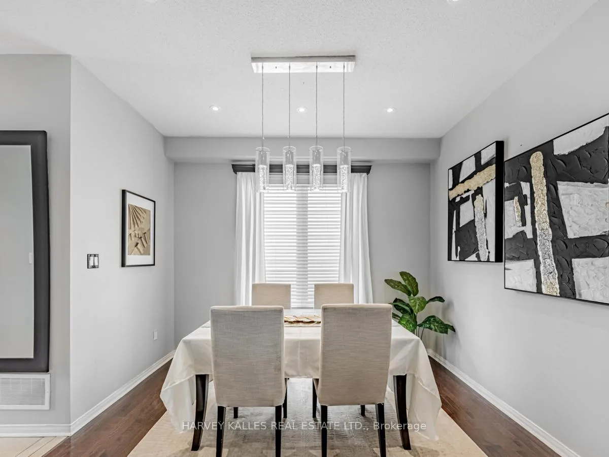 Photo 13 of 1352 Langley Circle, Oshawa, Pinecrest — HOMEH
