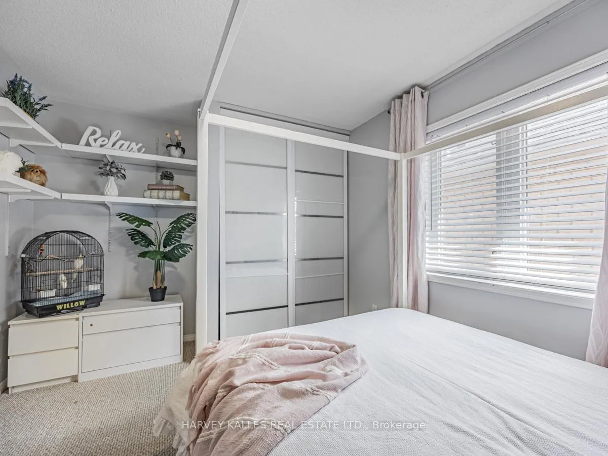 Photo 28 of 1352 Langley Circle, Oshawa, Pinecrest — HOMEH