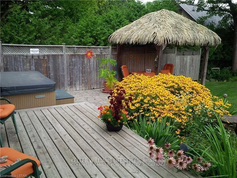 Photo 4 of 23904 Denfield Road, Middlesex Centre, Denfield — HOMEH