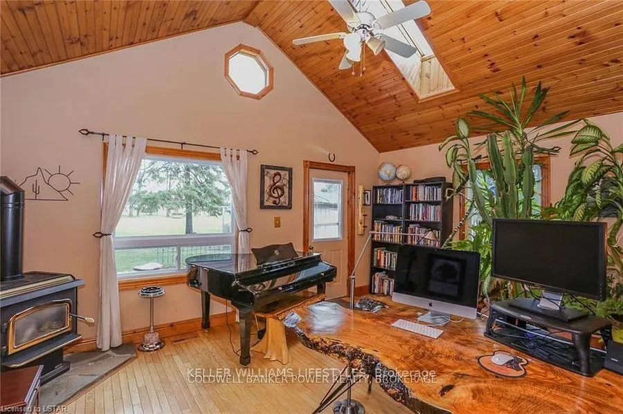 Photo 21 of 23904 Denfield Road, Middlesex Centre, Denfield — HOMEH