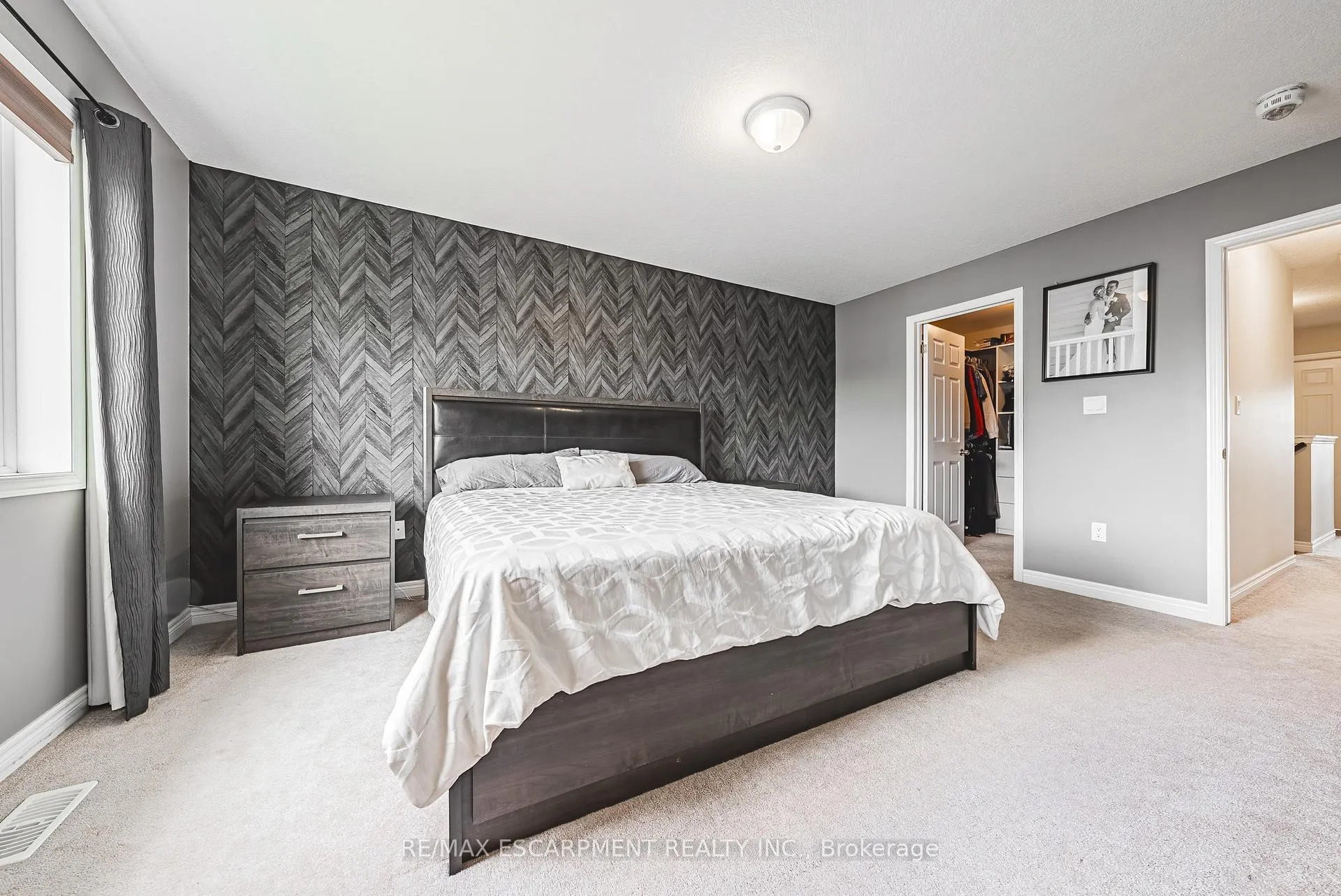 Photo 14 of 208 Lormont Boulevard, Hamilton, Stoney Creek — HOMEH