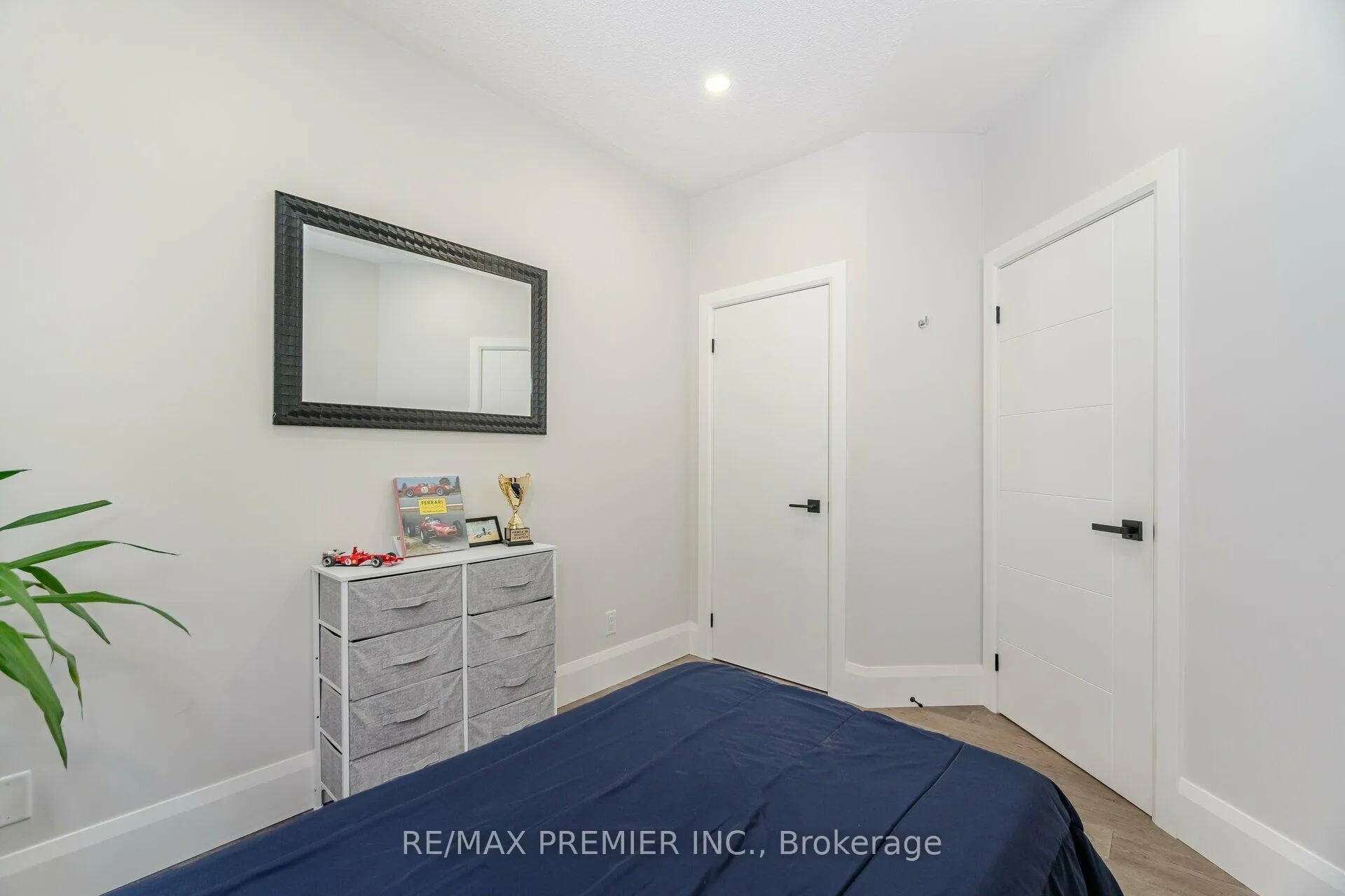 Photo 20 of 111 Regency View Heights, Vaughan, Rural Vaughan — HOMEH