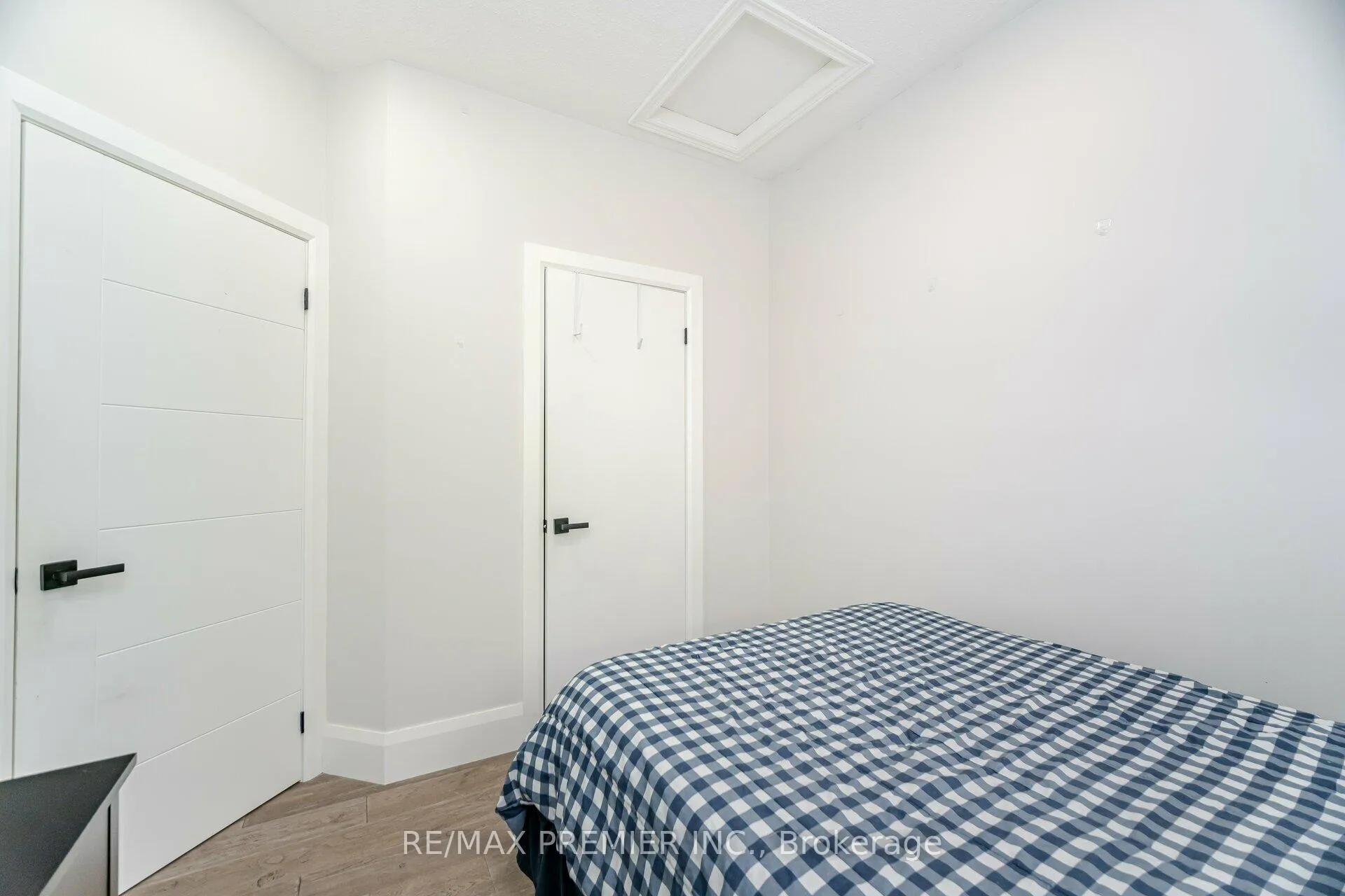 Photo 22 of 111 Regency View Heights, Vaughan, Rural Vaughan — HOMEH