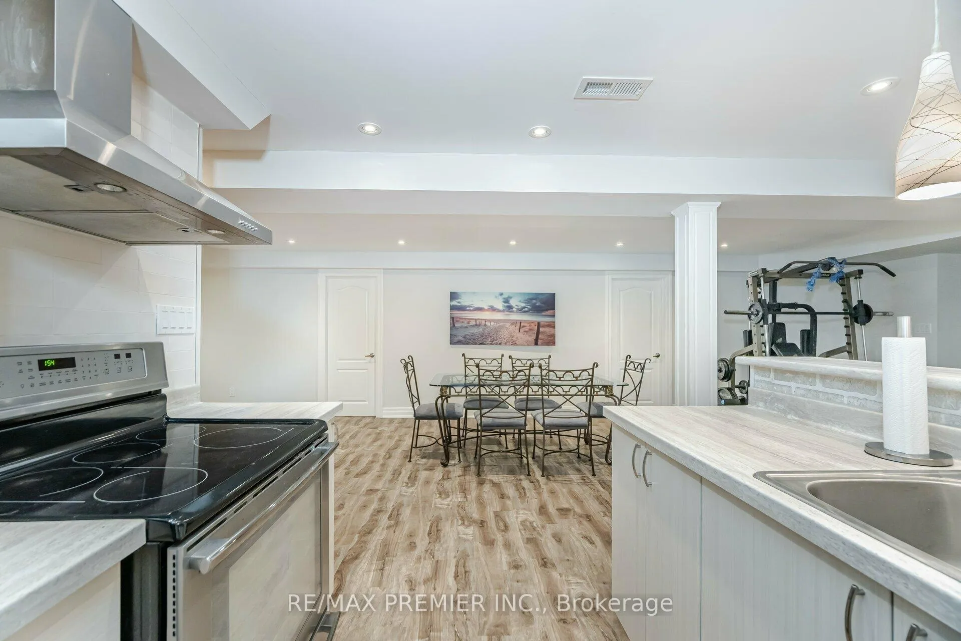 Photo 28 of 111 Regency View Heights, Vaughan, Rural Vaughan — HOMEH