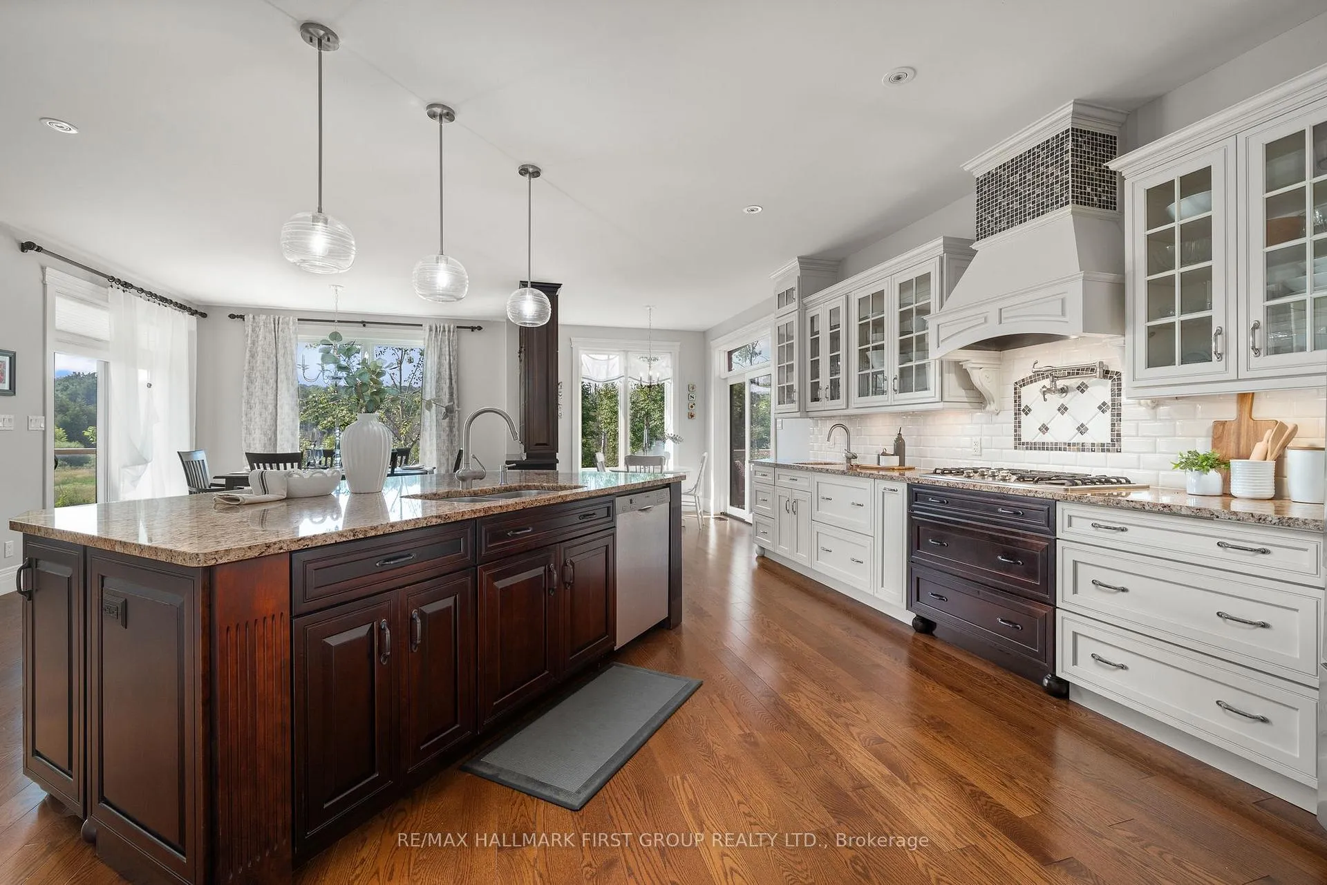 Photo 18 of 22 Rosslyn Drive, Brighton — HOMEH