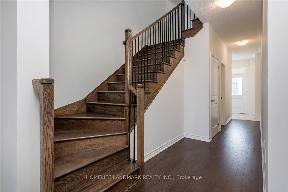 Photo 9 of 79 Phoenix Boulevard, Barrie, Rural Barrie Southeast — HOMEH