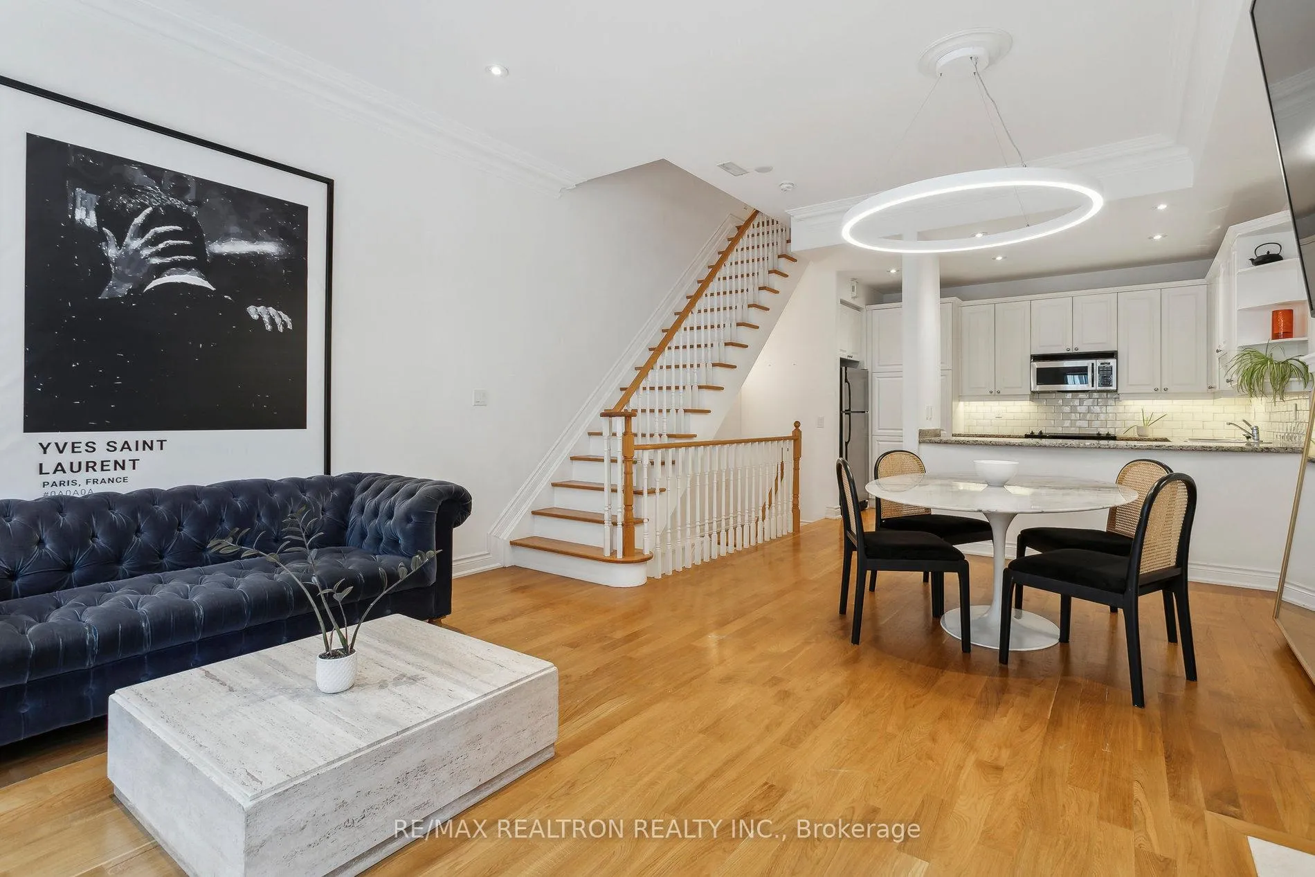 Photo 6 of 200 C Merton Street, Toronto, Mount Pleasant West — HOMEH