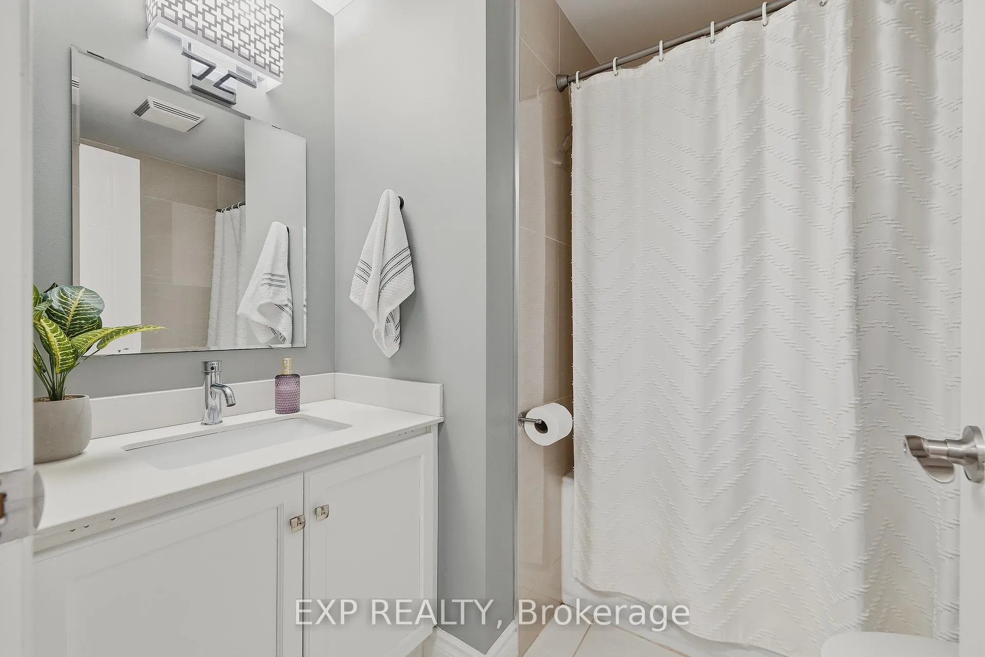 Photo 25 of 279 Highbrook Crescent, Kitchener — HOMEH