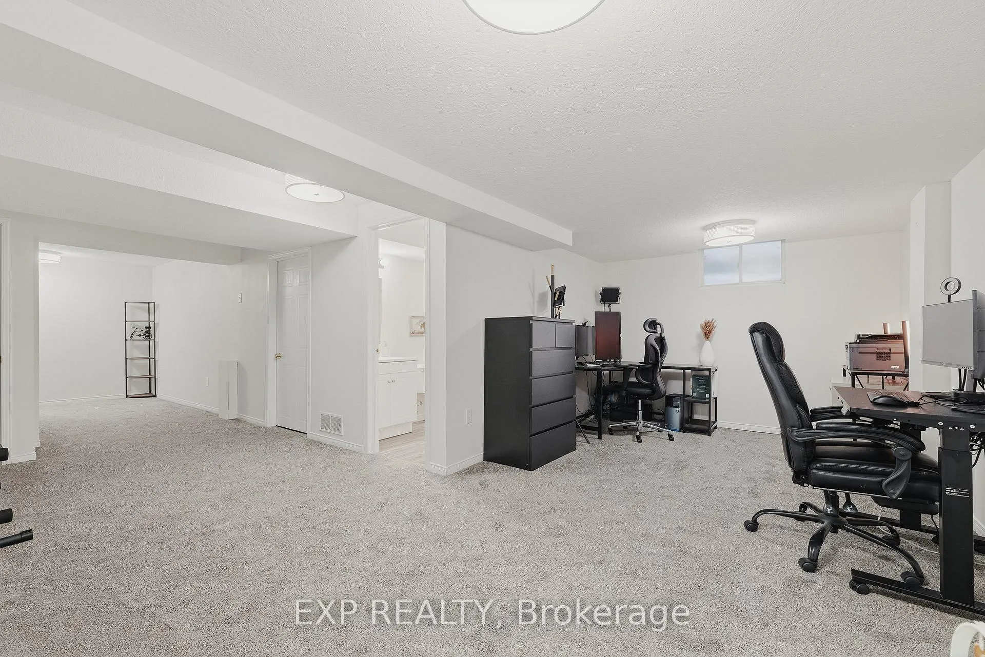 Photo 31 of 279 Highbrook Crescent, Kitchener — HOMEH