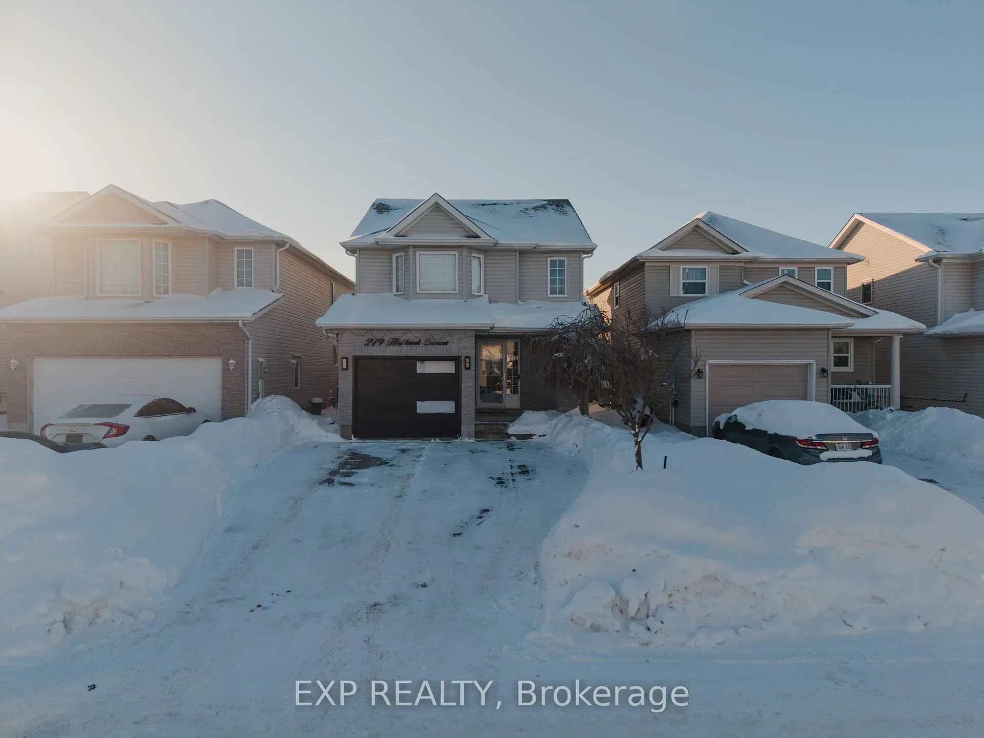 Photo 33 of 279 Highbrook Crescent, Kitchener — HOMEH